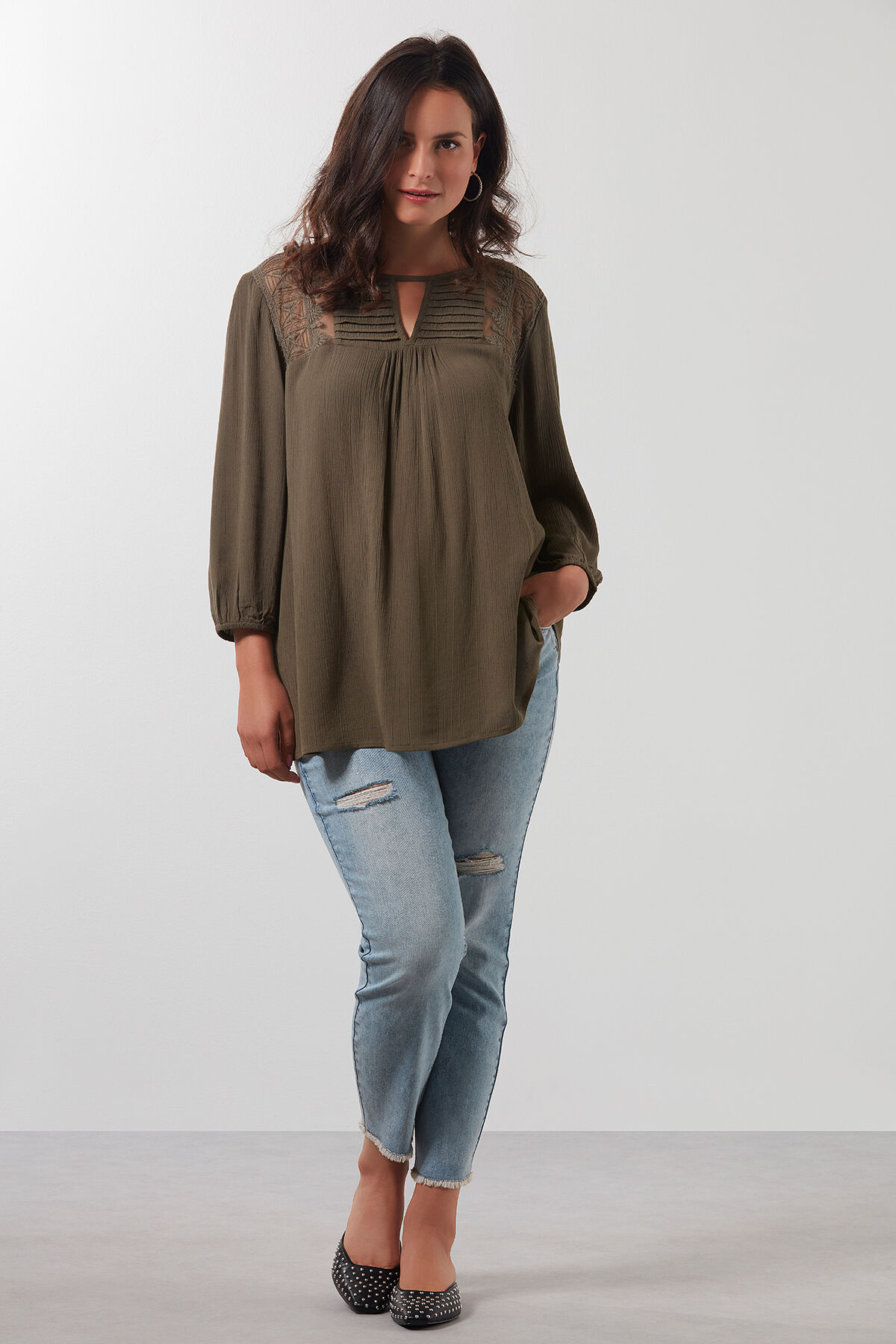 Blusa arrugada image number 3