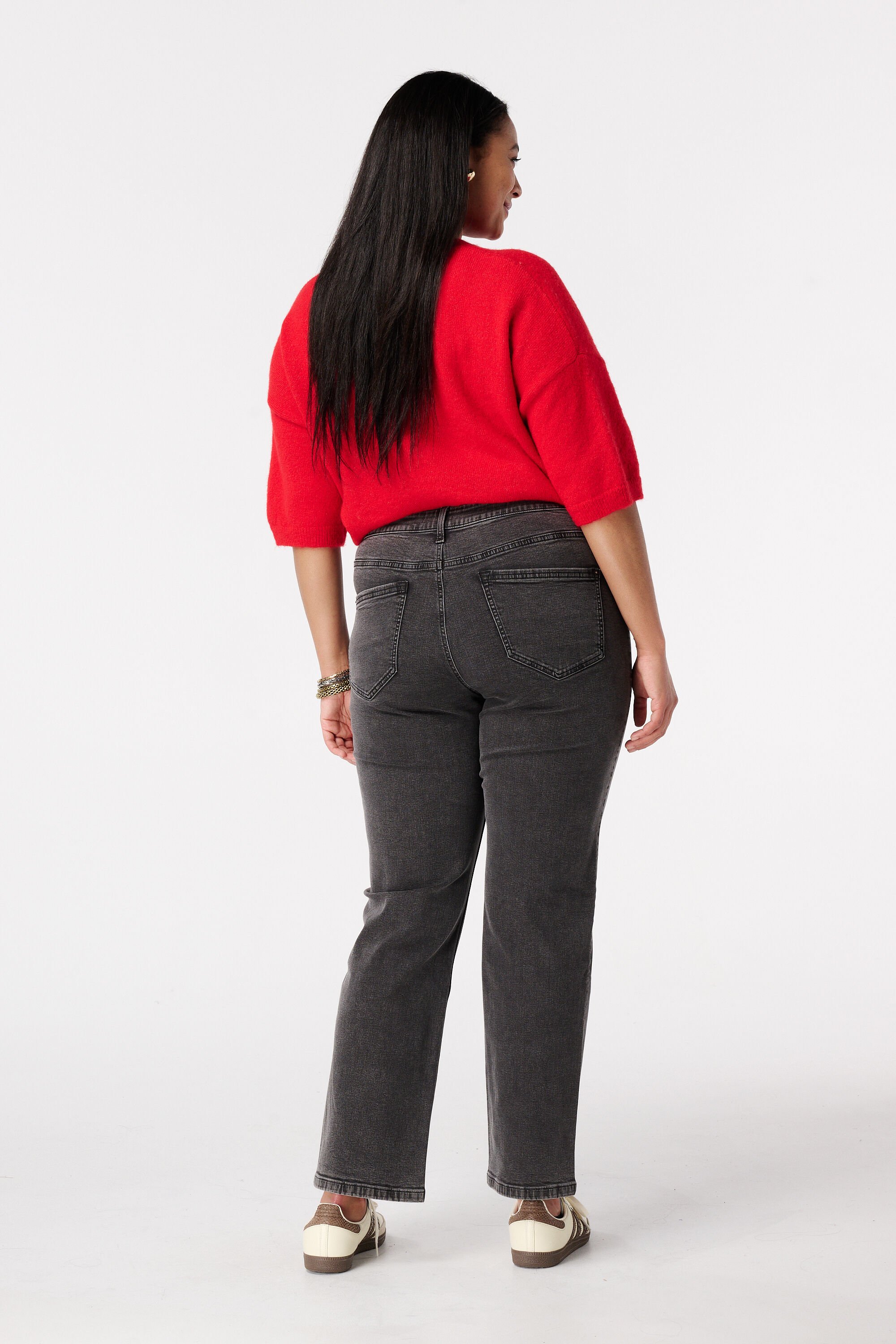 Vaqueros de pierna recta LILY image number 3