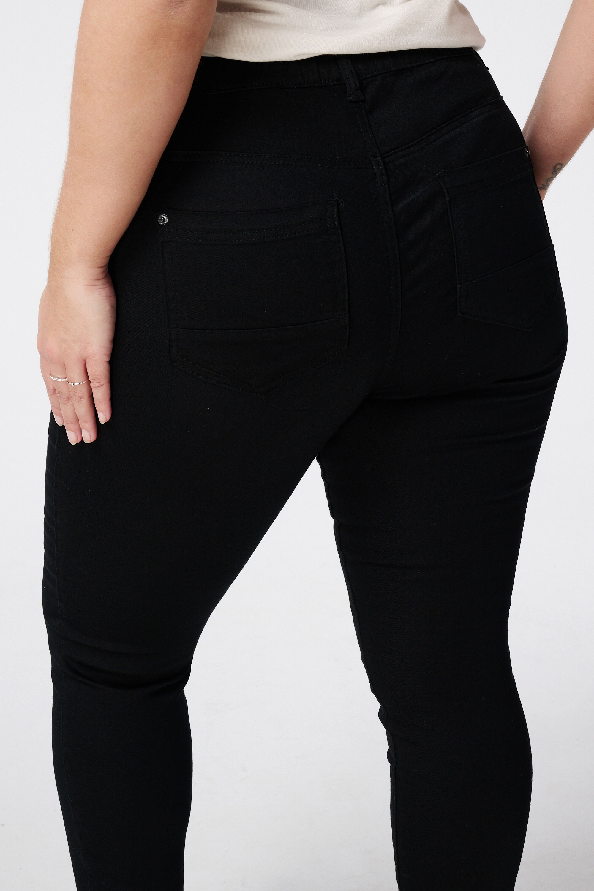 Treggings con aspecto denim image number 4