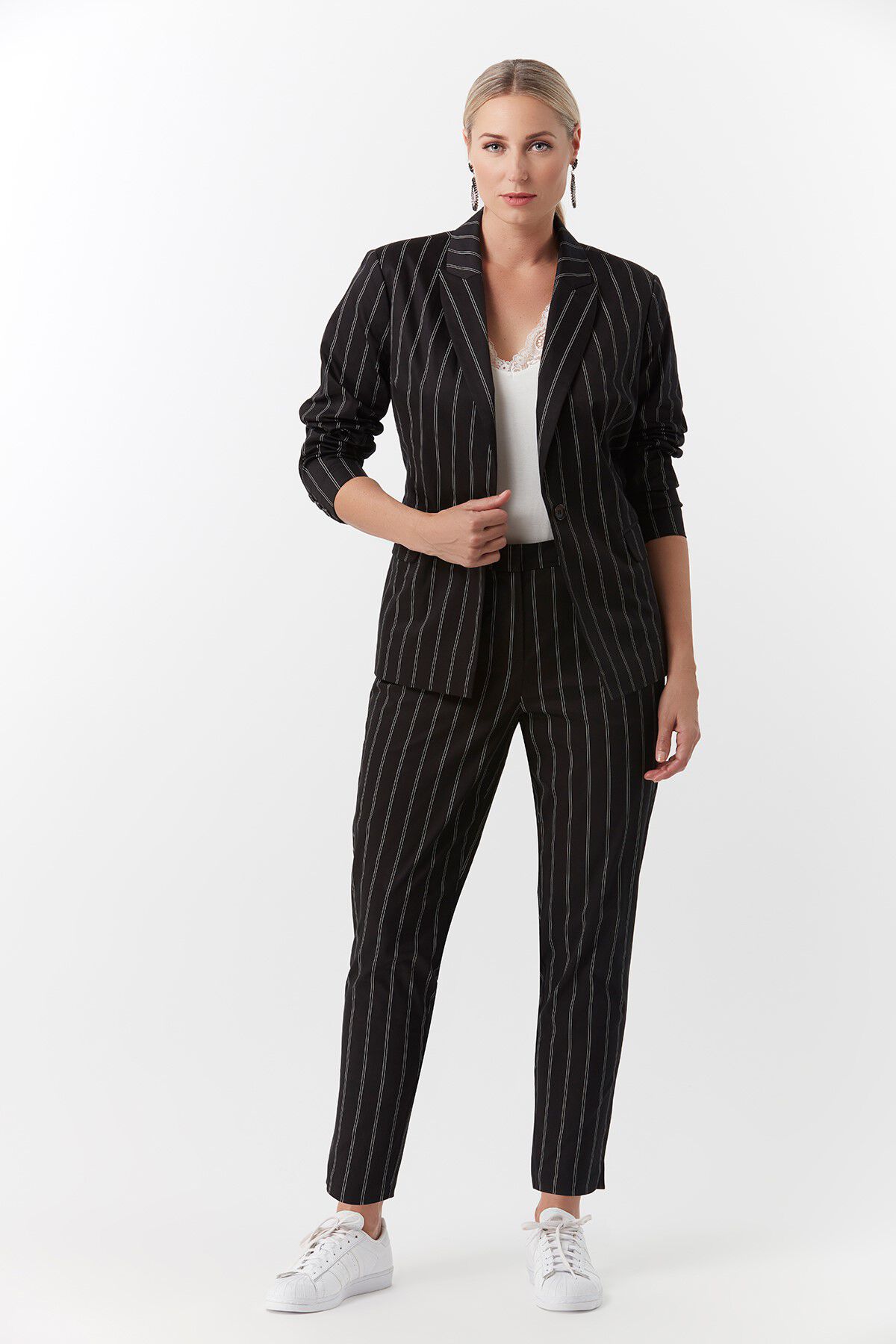 Pantalones de rayas image number 5