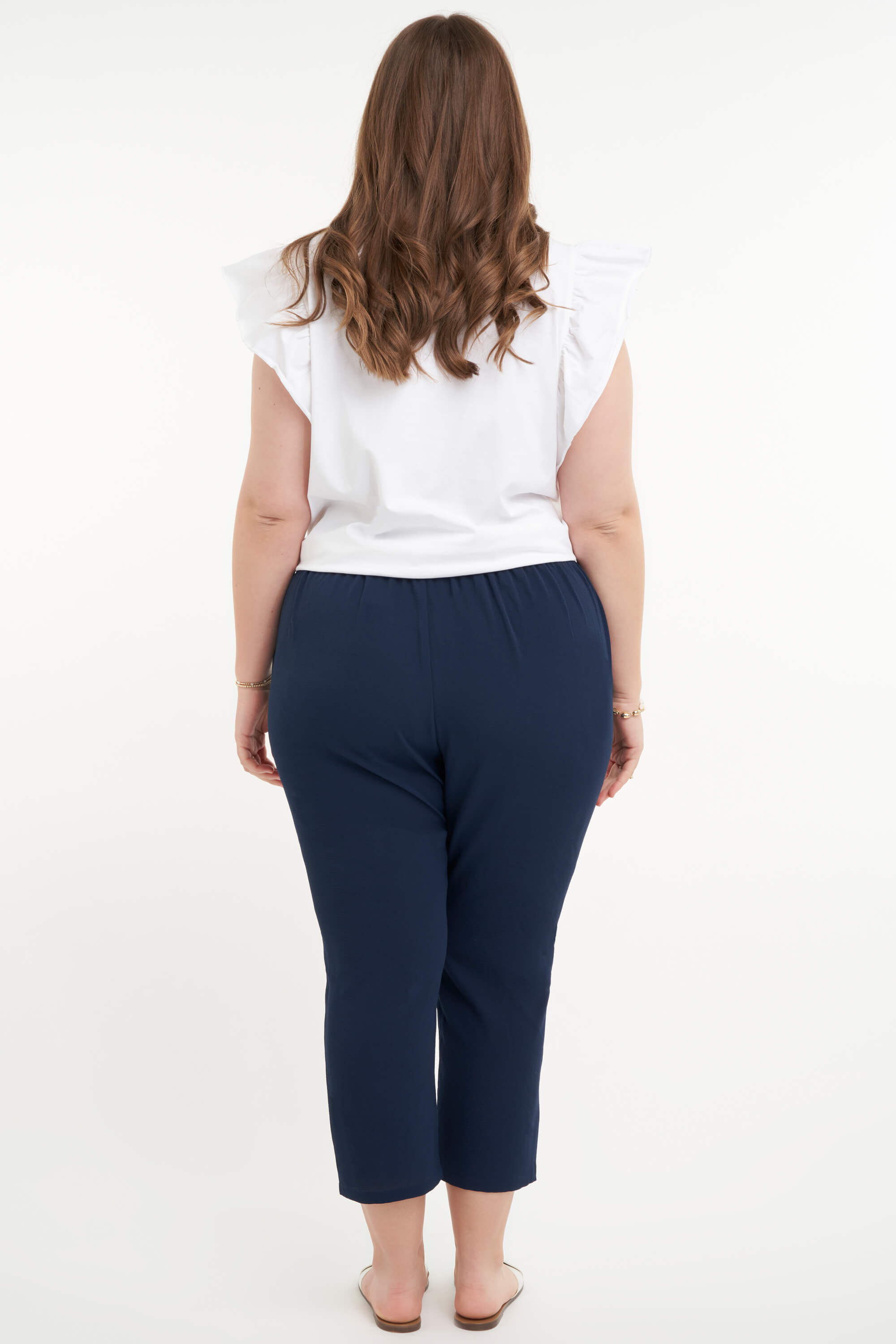 Pantalones holgados  image number 3