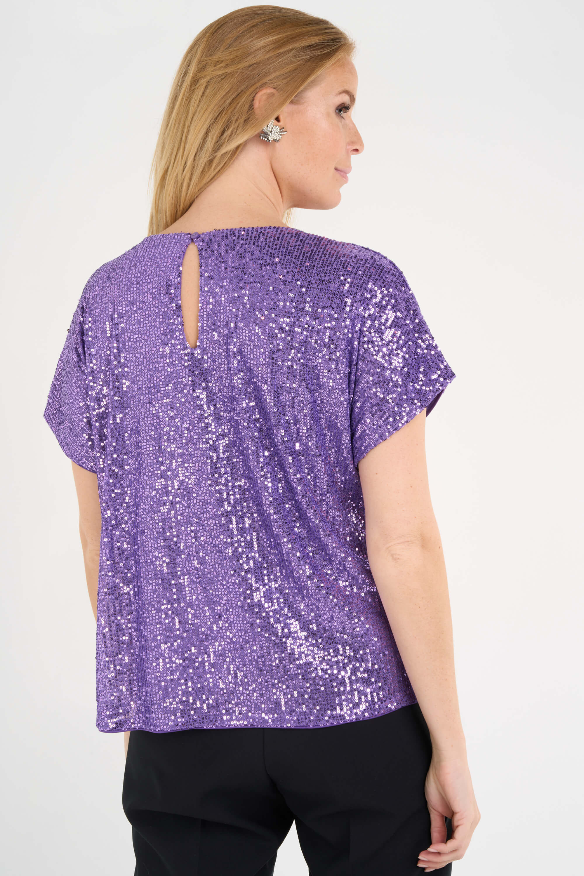 Top con lentejuelas  image number 3