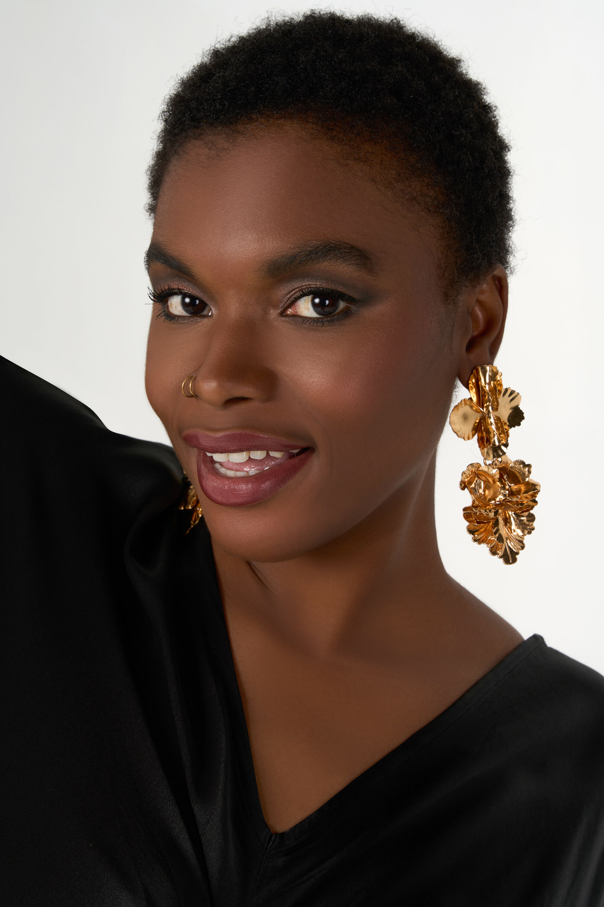 Vestido largo de sat&eacute;n image number 6