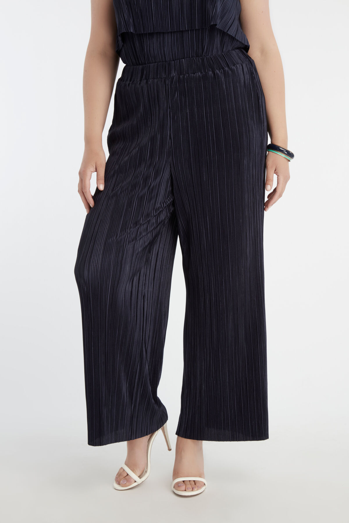 Pantalones plisados el&aacute;sticos  image number 3