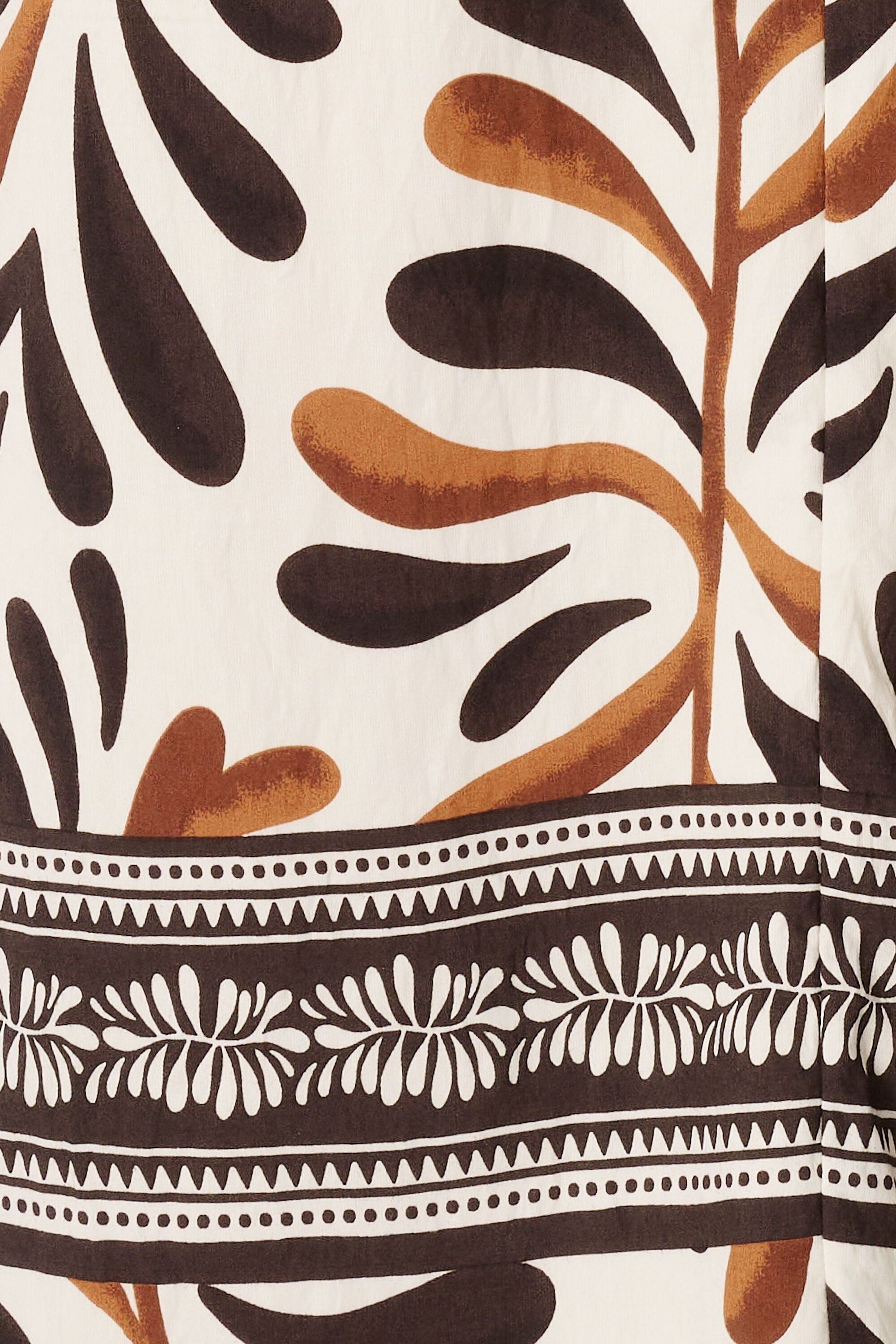 Pantalones anchos con estampado image number 4