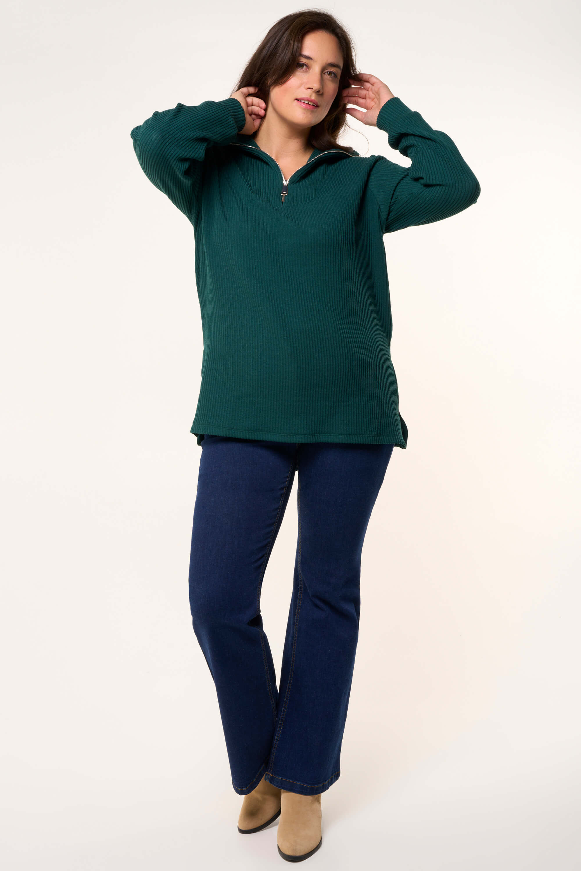 Top con cremallera  image number 6