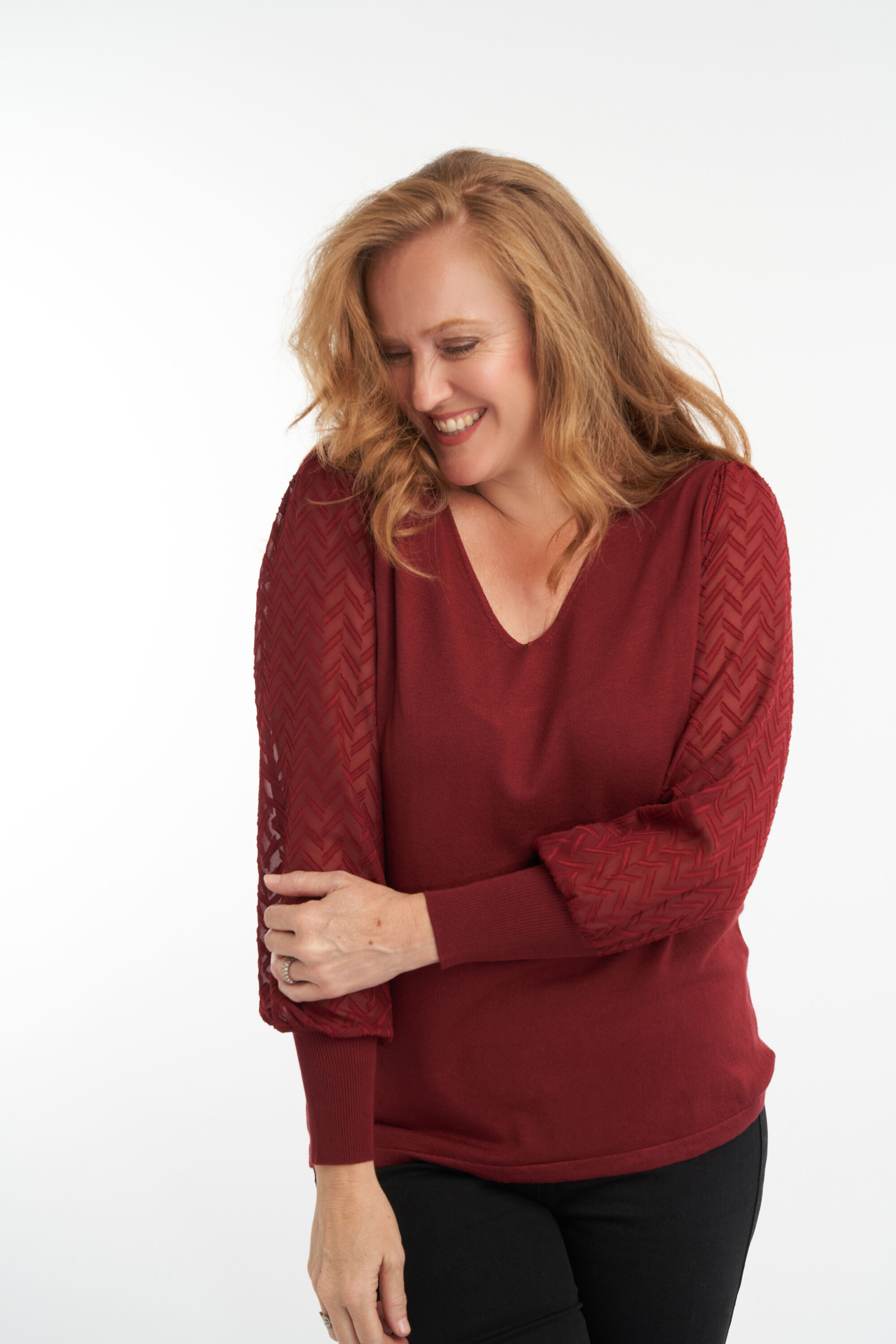 Su&eacute;ter con mangas abullonadas  image number 6