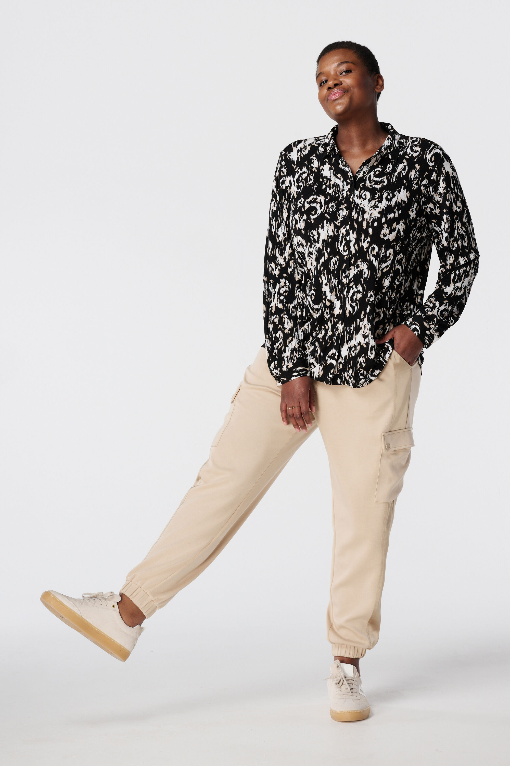 Blusa con estampado image number 5