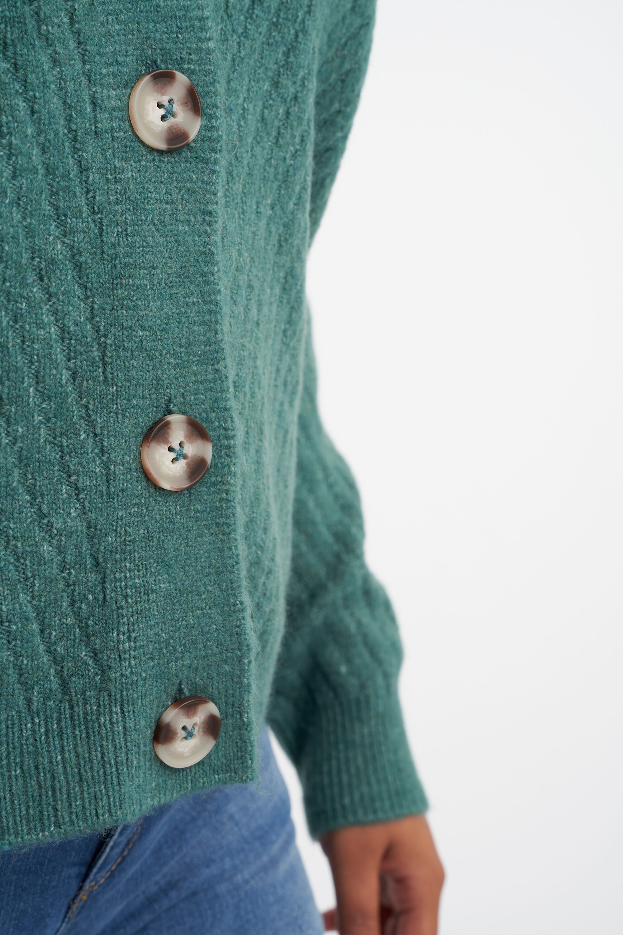 C&aacute;rdigan de punto image number 6