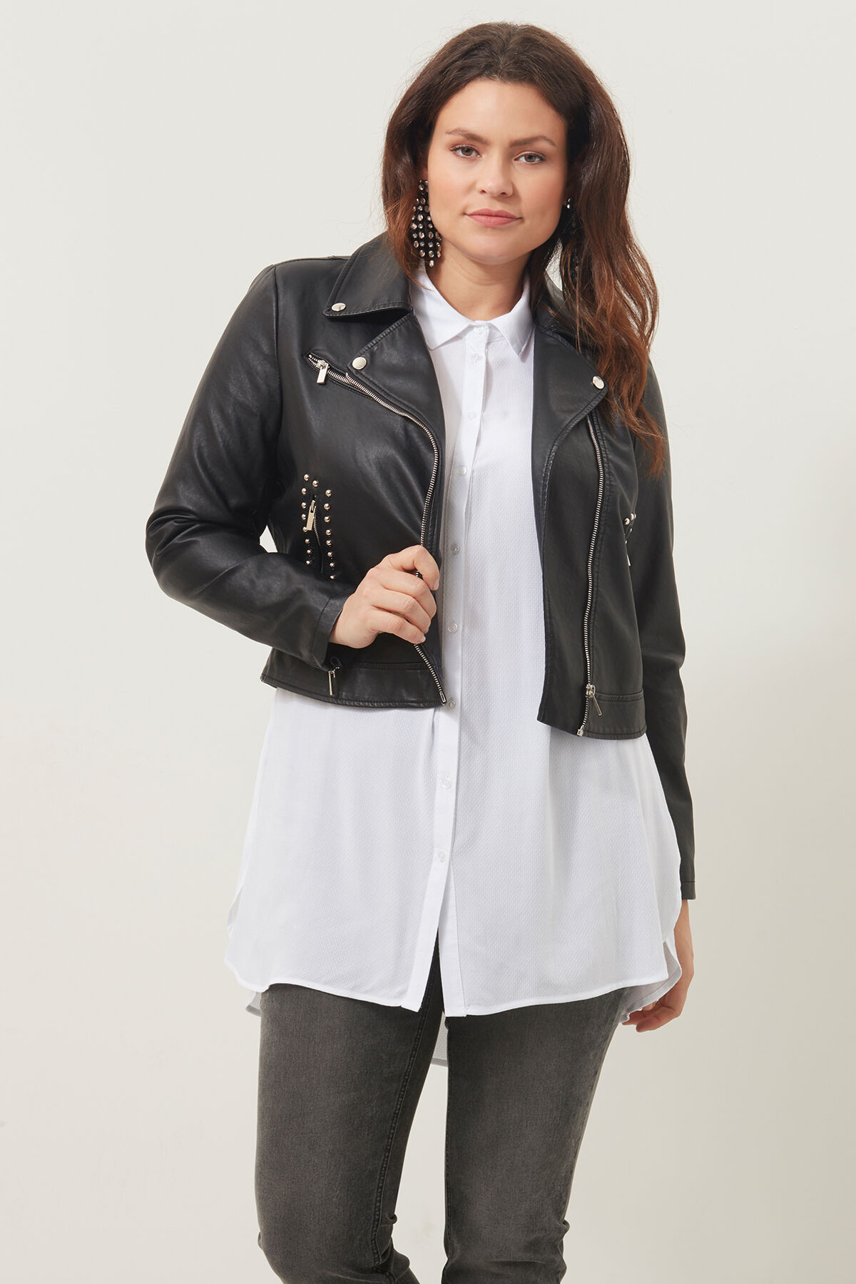 Chaqueta imitaci&oacute;n de cuero image number 3