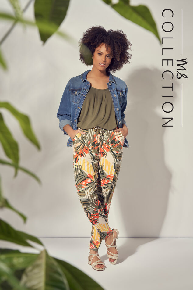 Pantalones holgados  image number 0