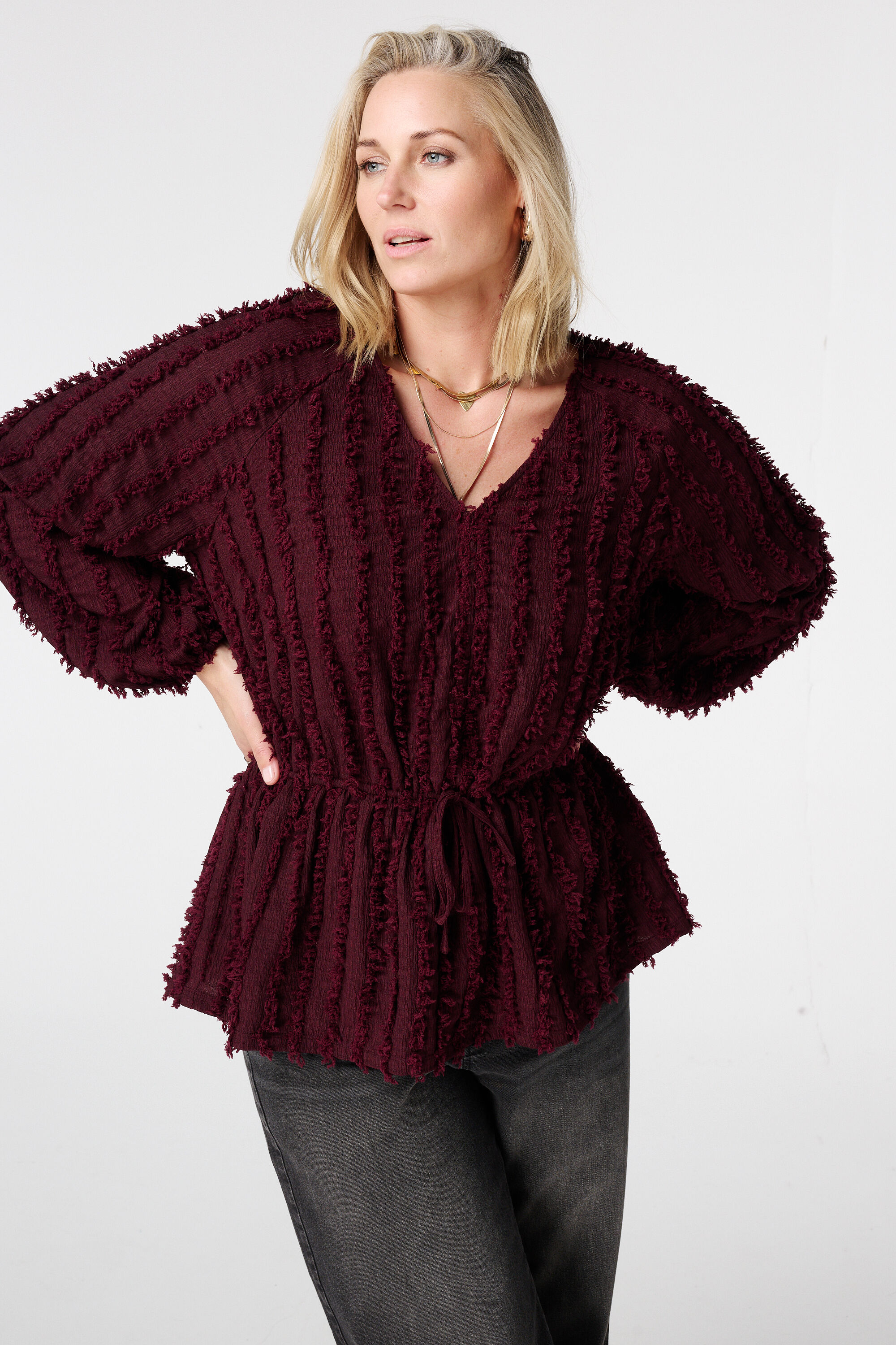 Top de punto peludo con cord&oacute;n ajustable