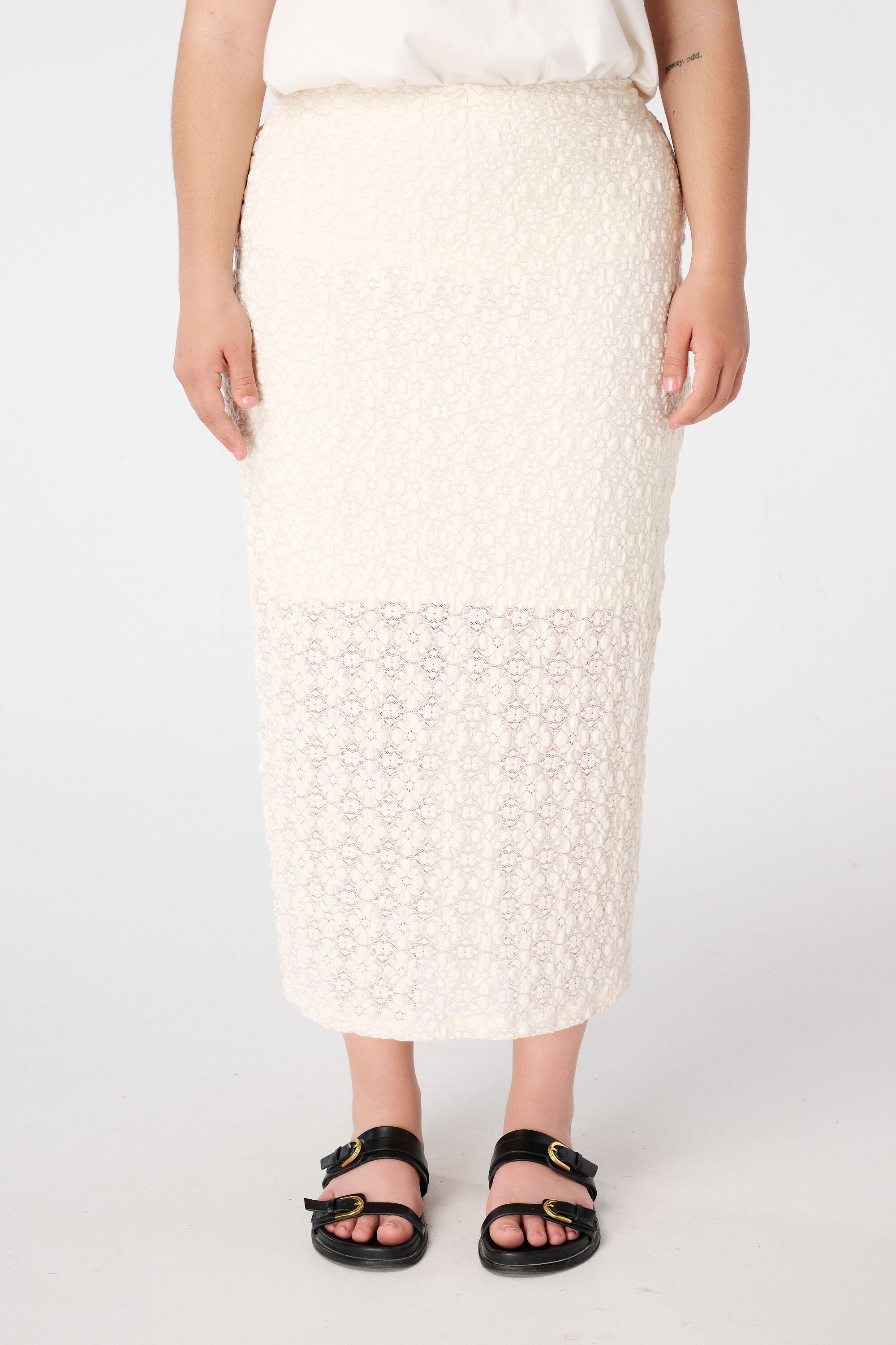 Falda con textura fruncida image number 5