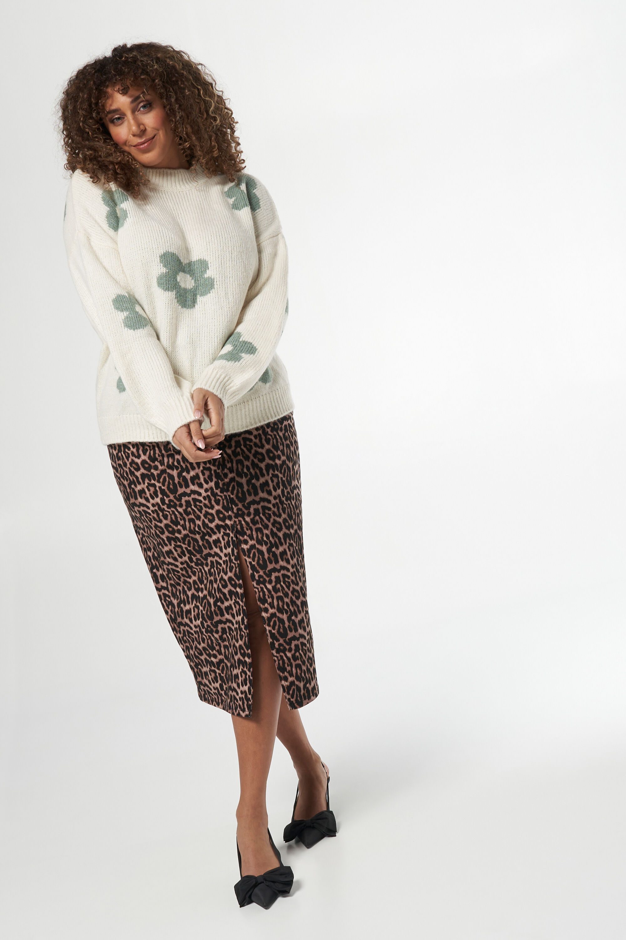 Jersey de punto con flores image number 5