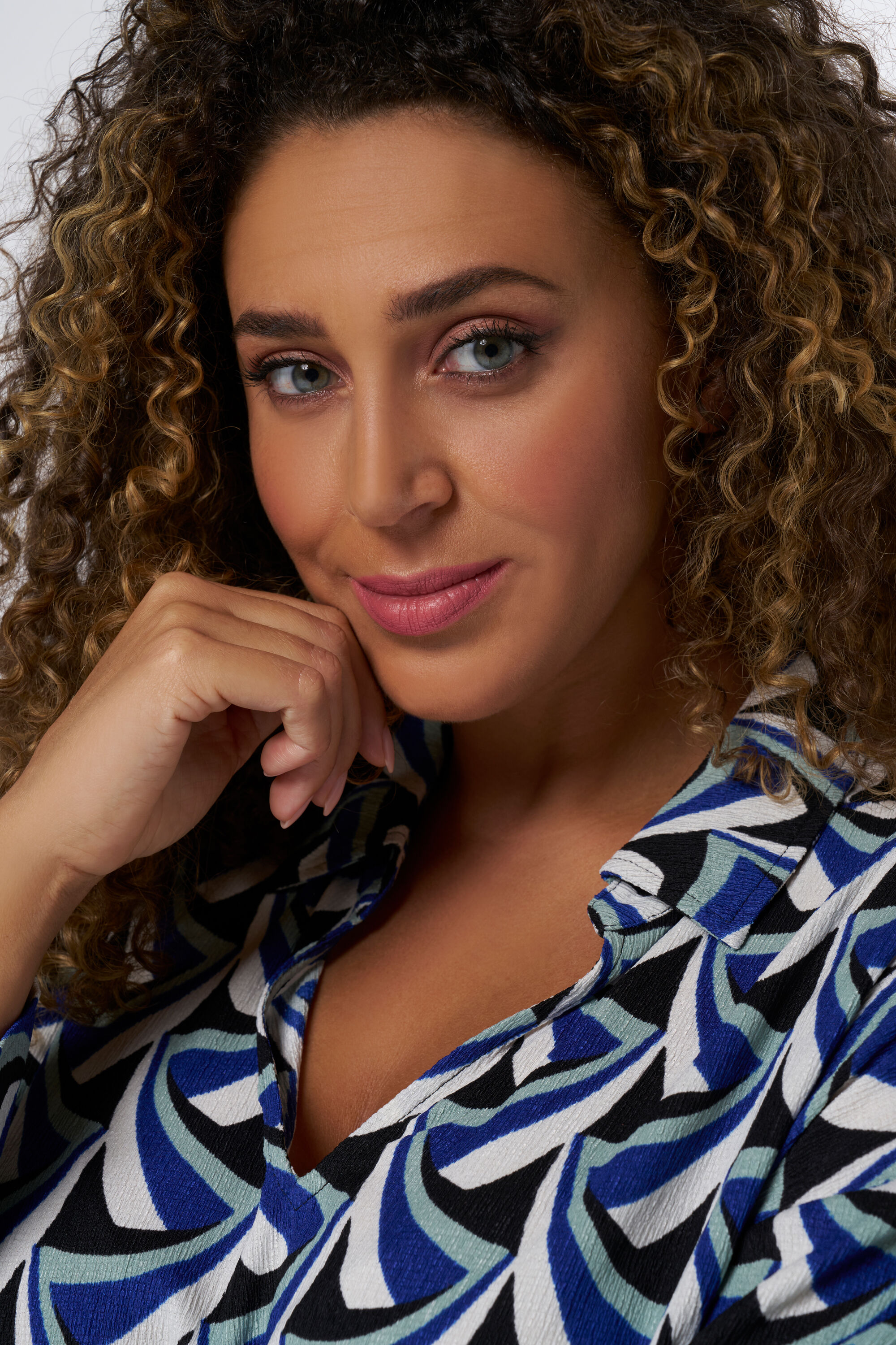 Top arrugado con estampado image number 4