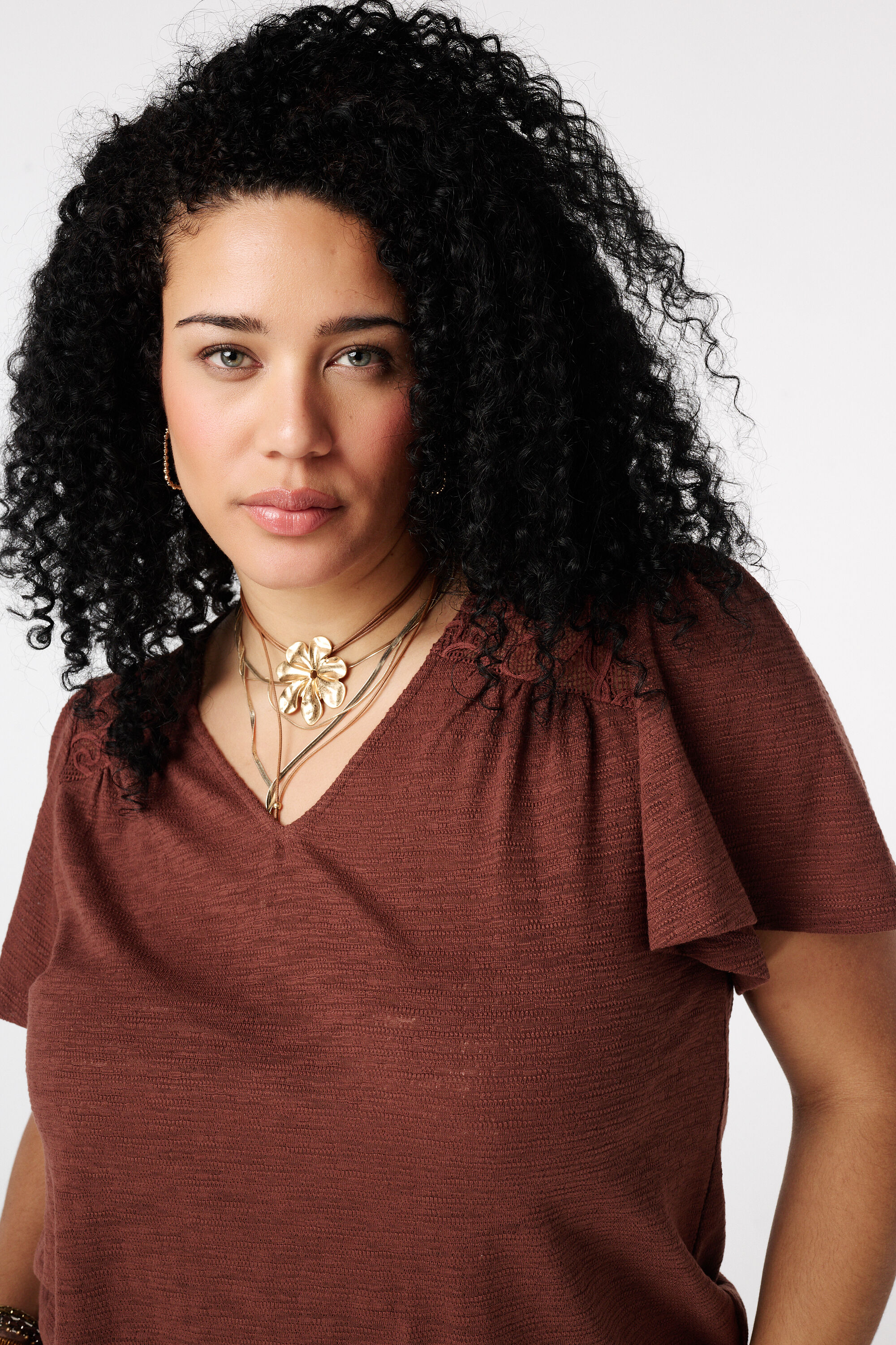 Top con mangas mariposa image number 4