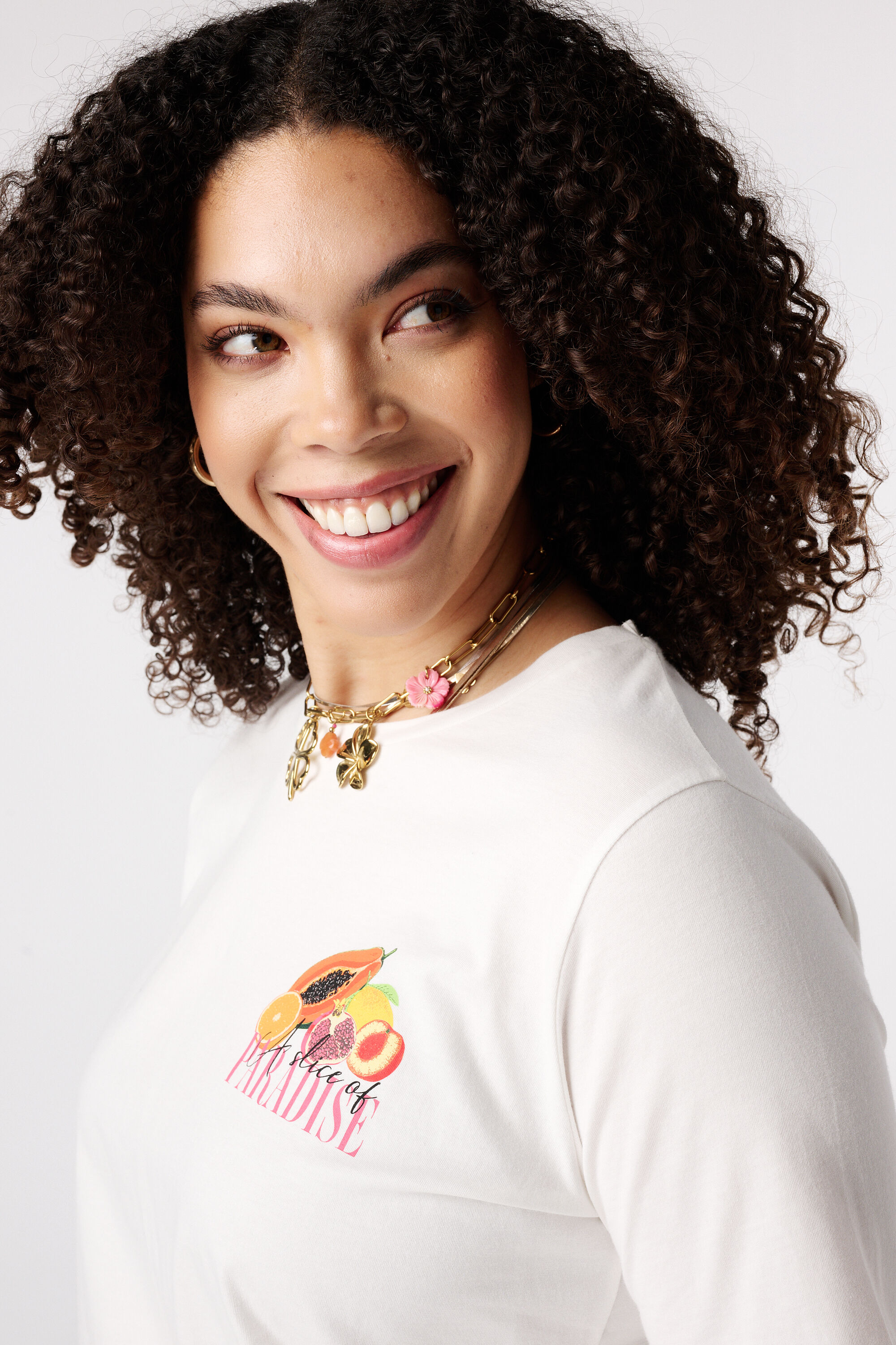 Camiseta con estampado en la espalda image number 4