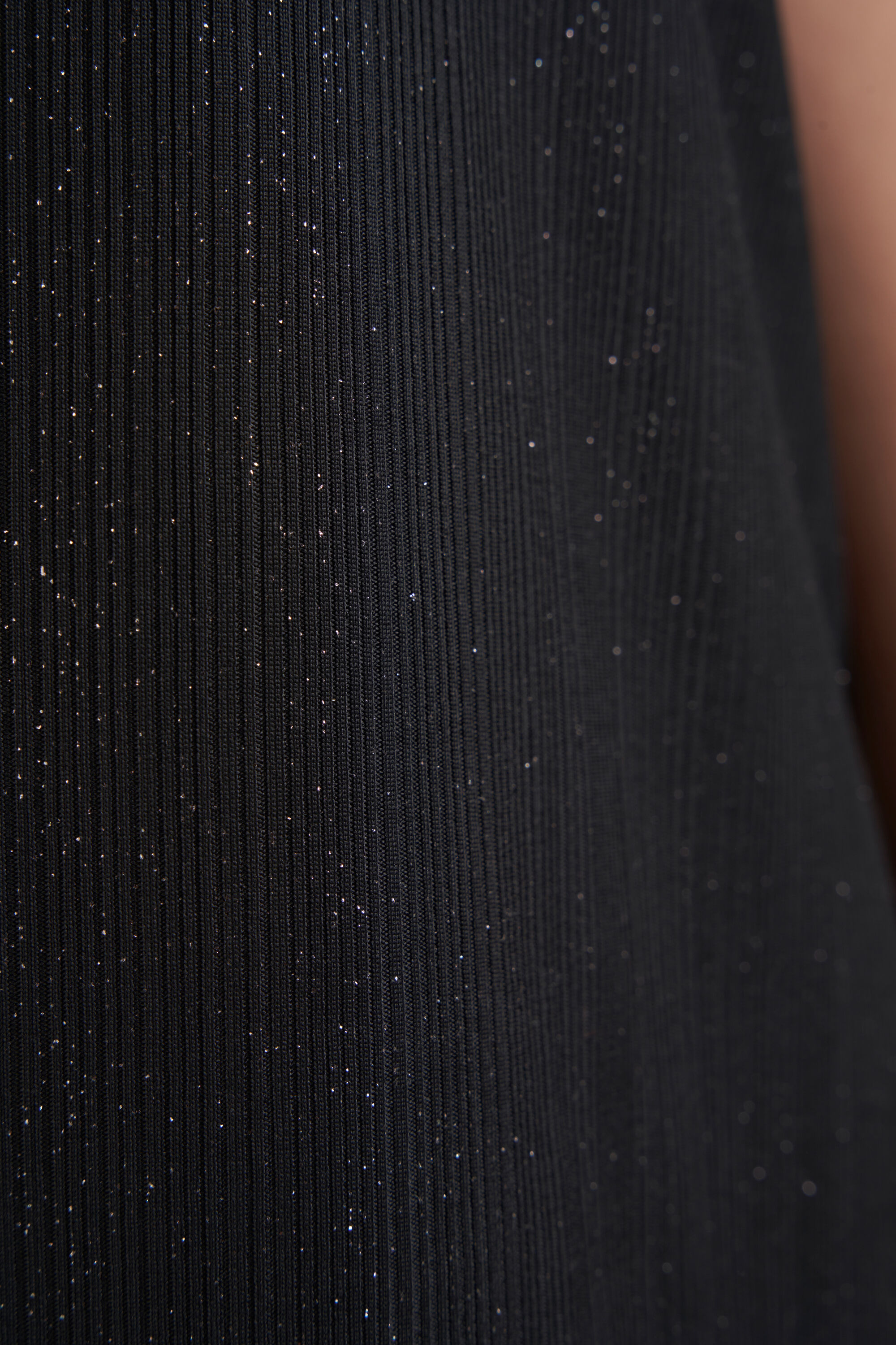 Camiseta sin mangas con purpurina  image number 4