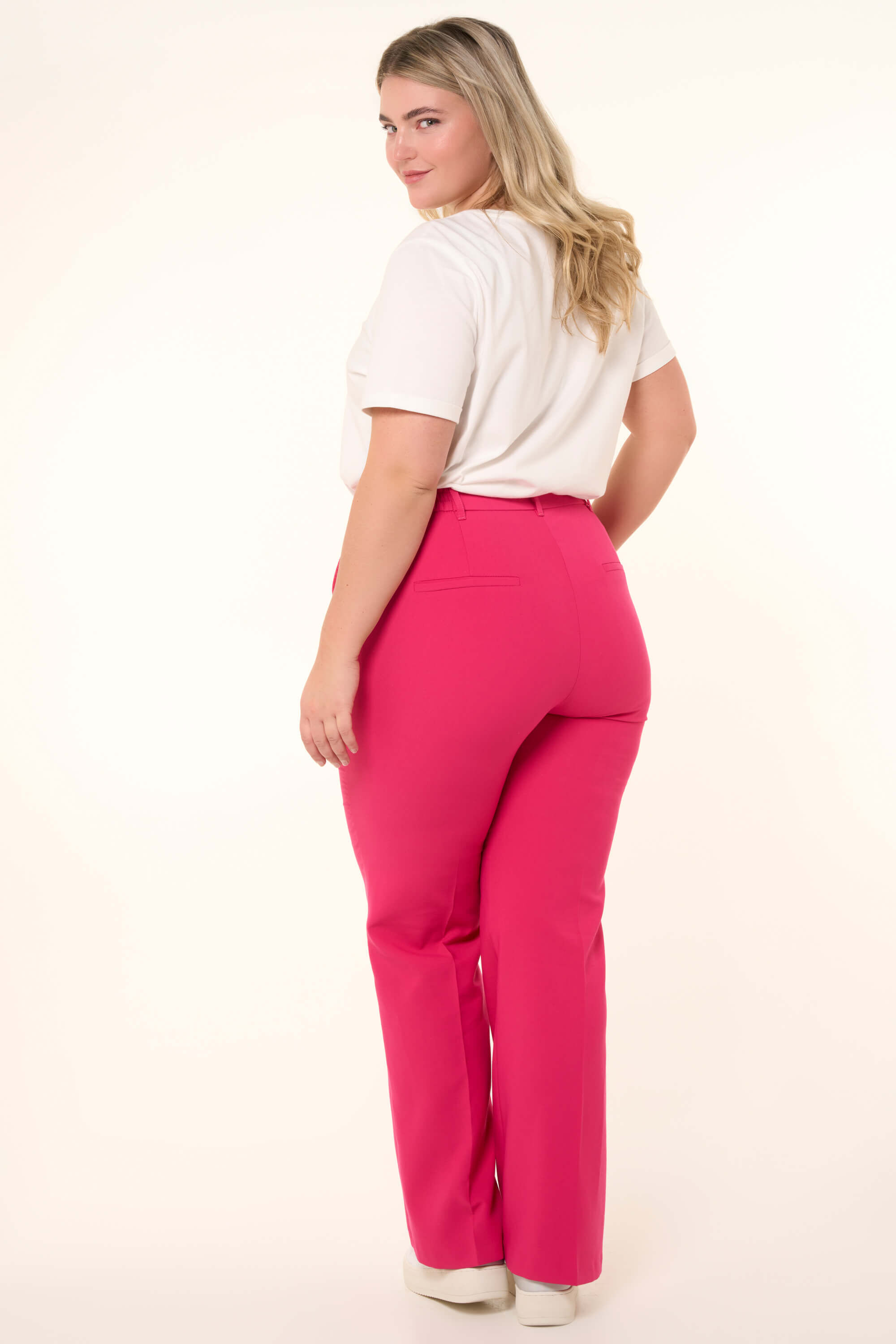 Pantalones de pernera ancha image number 4