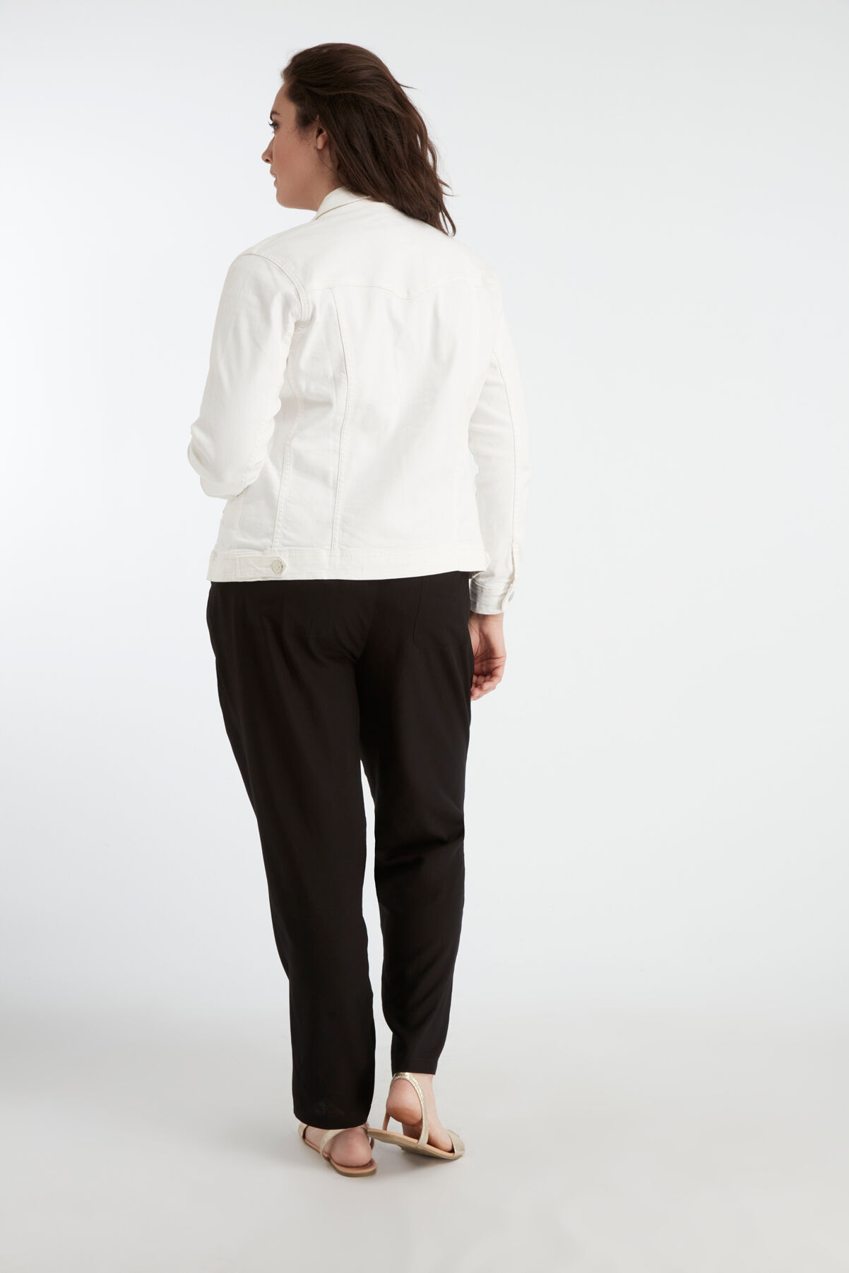 Chaqueta vaquera blanca image number 4