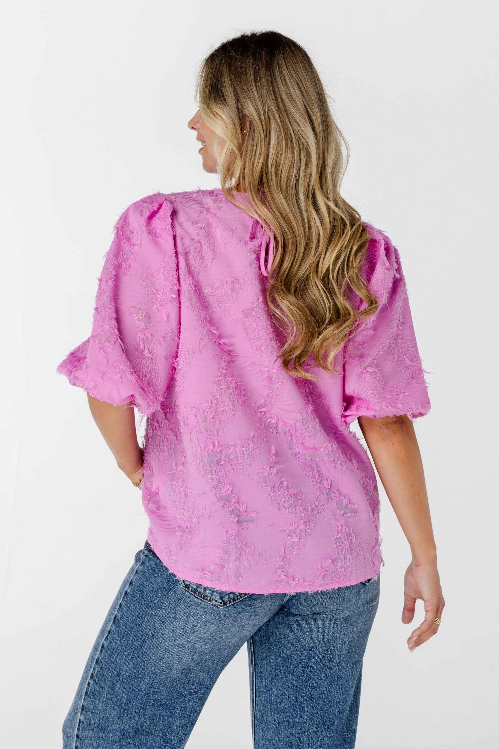 Blusa con mangas cortas abullonadas image number 3