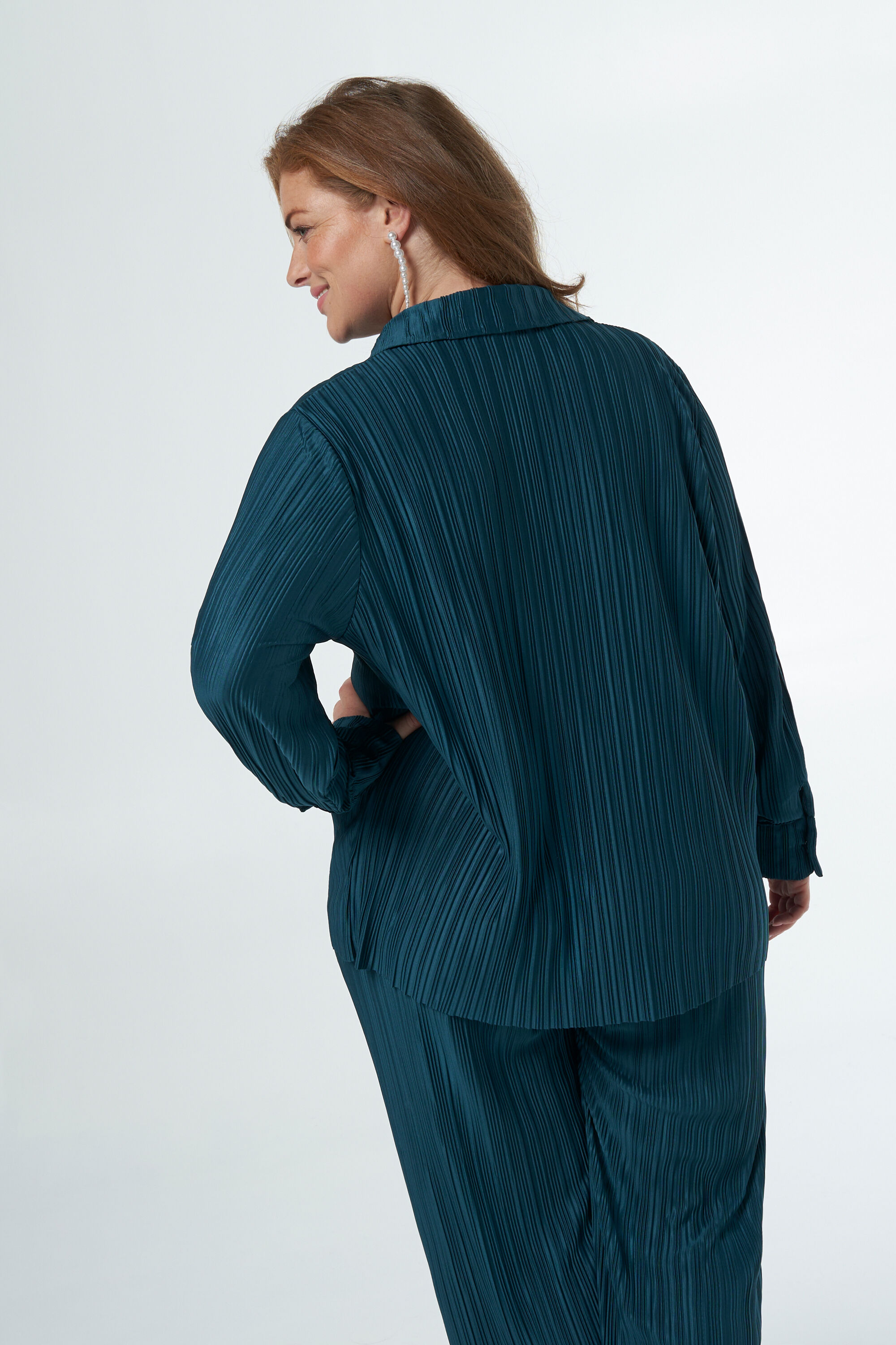 Blusa plisada image number 3