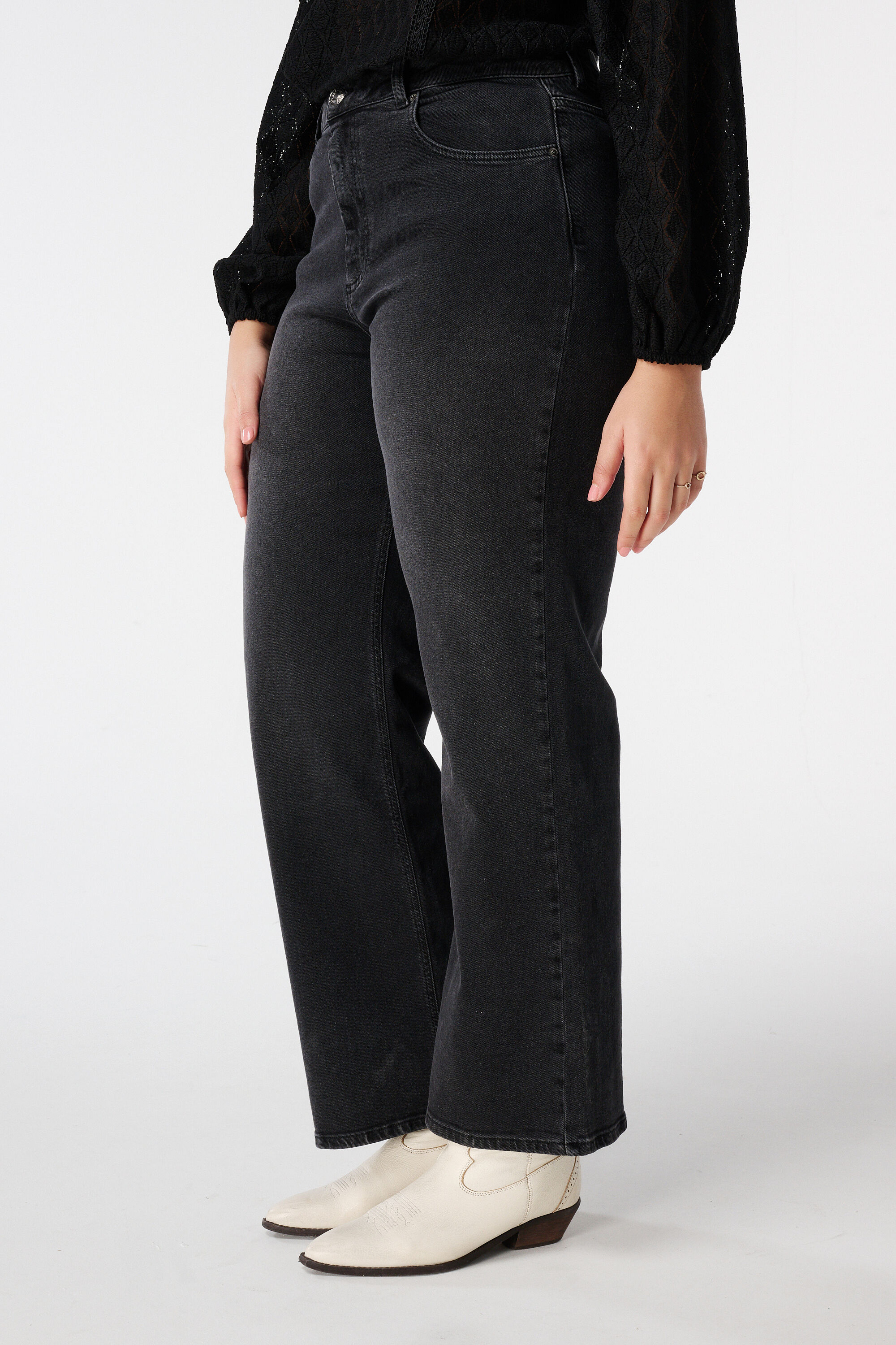 Vaqueros de pernera ancha IVY image number 5