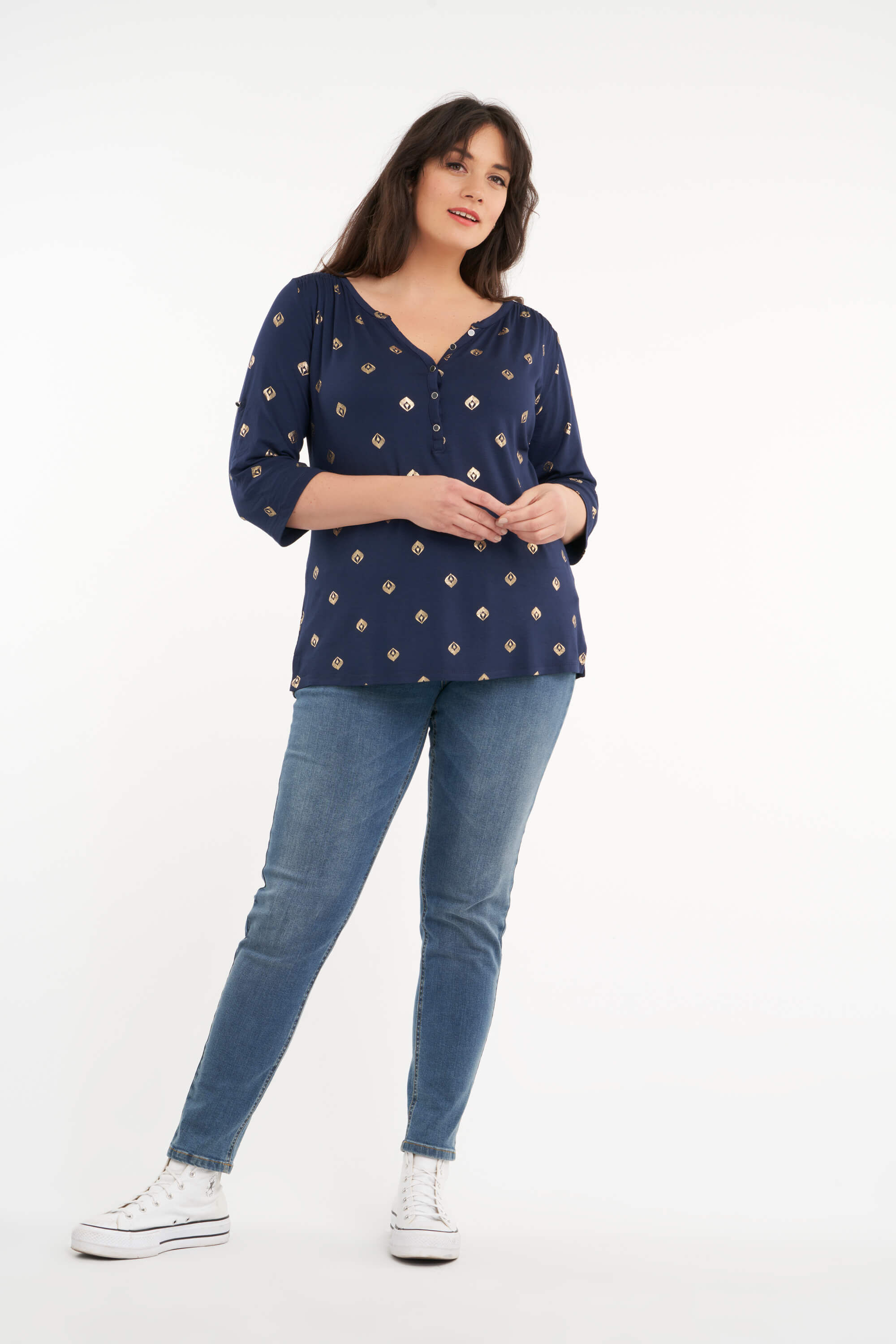 Top con estampado plateado  image number 5