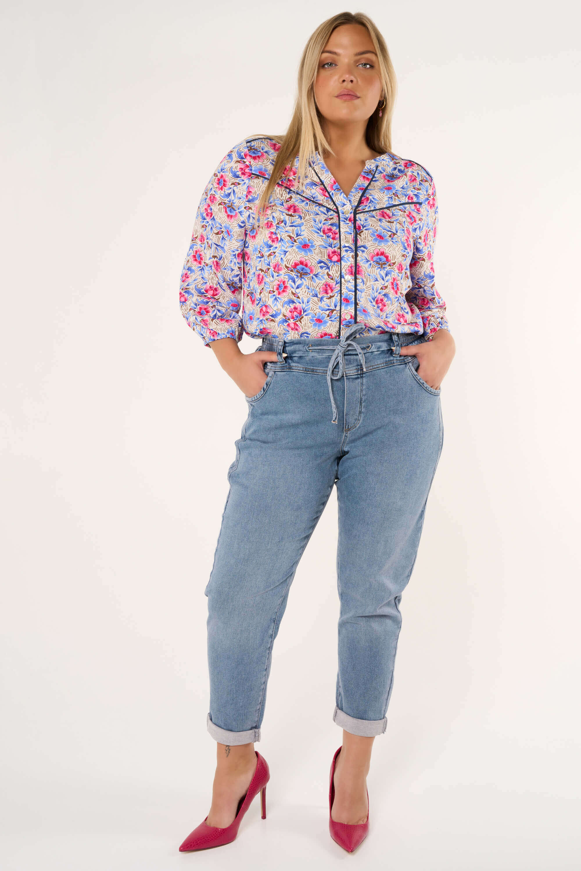 Pantalones jogger de denim image number 6