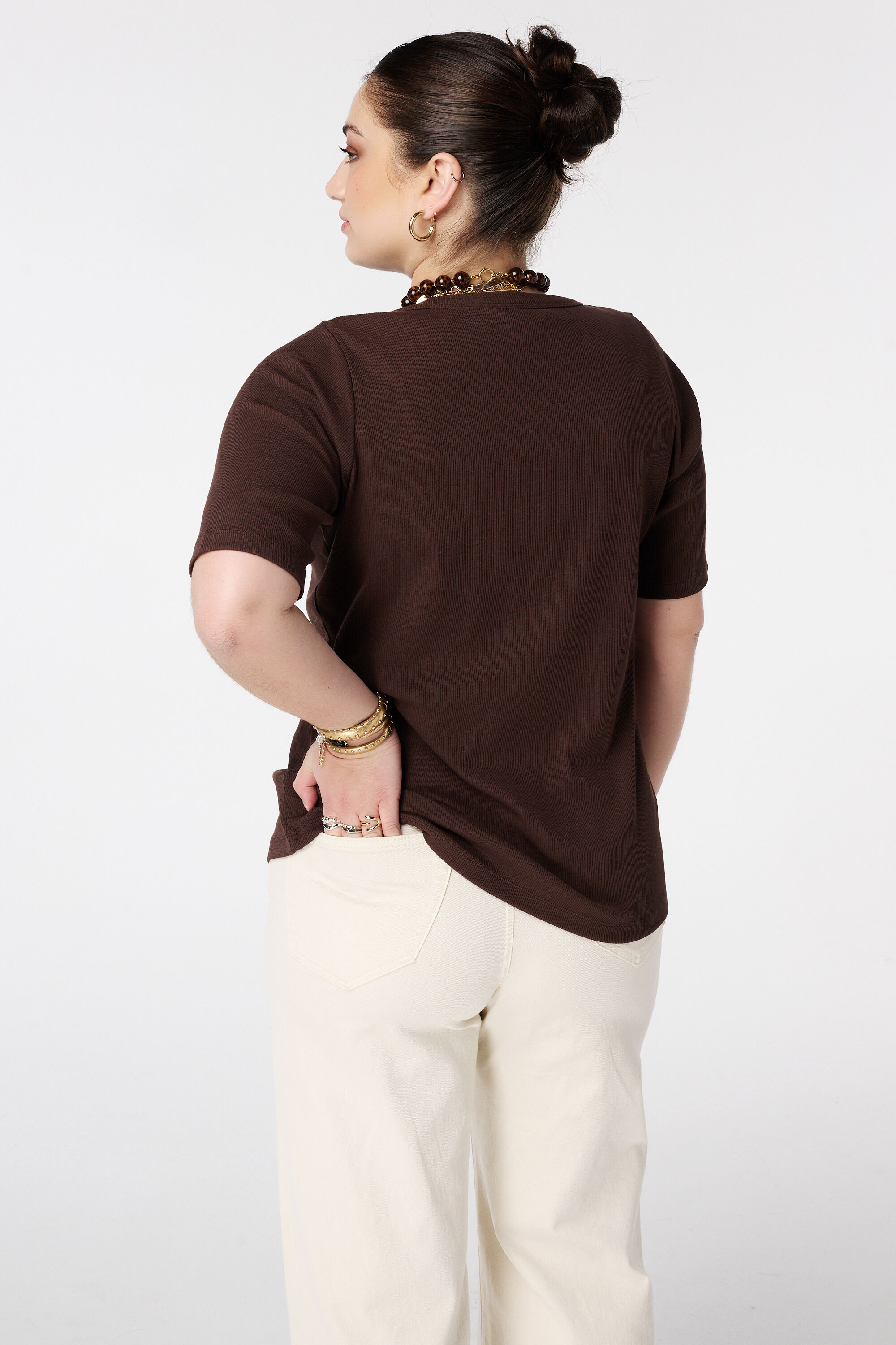 Top de canal&eacute; con escote en V image number 3