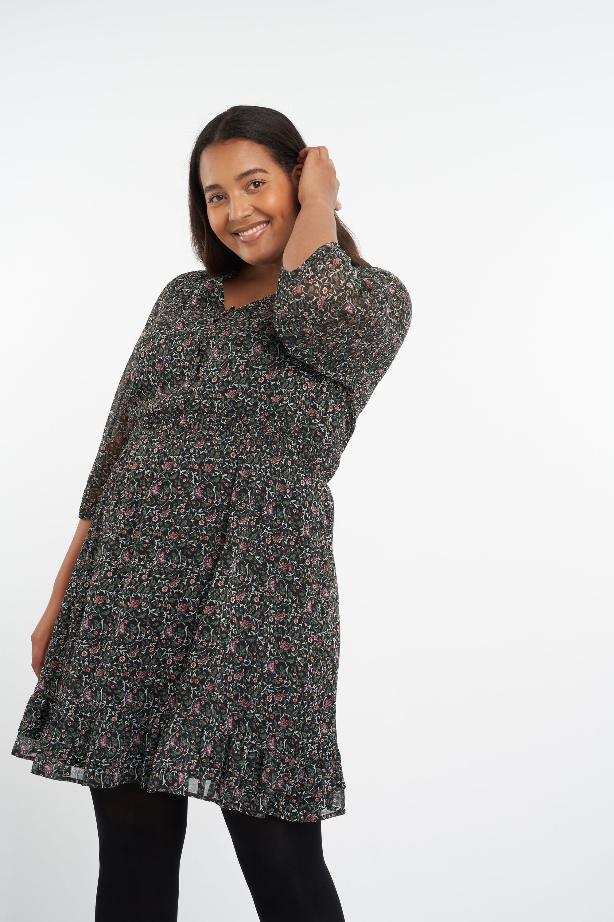 Vestido con estampado image number 7