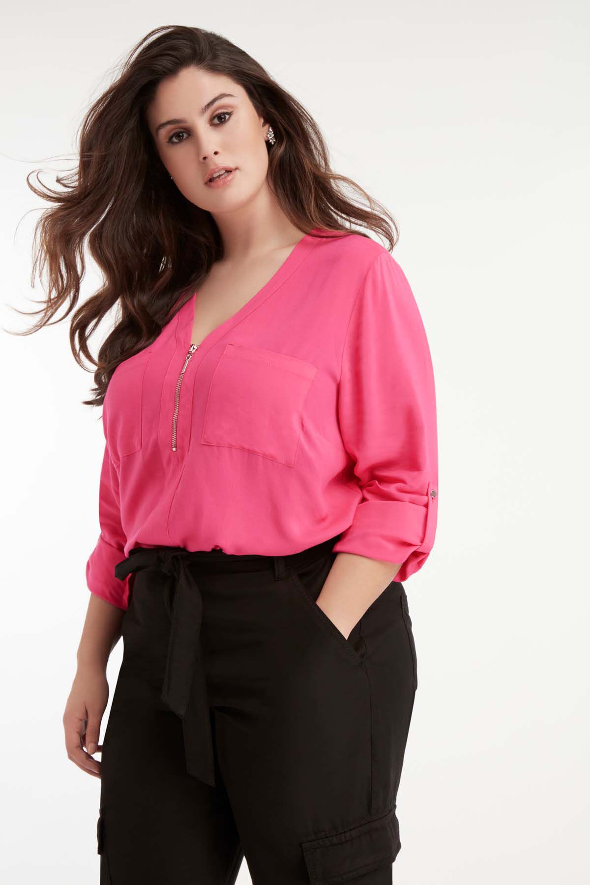 Pantalones tipo cargo image number 7