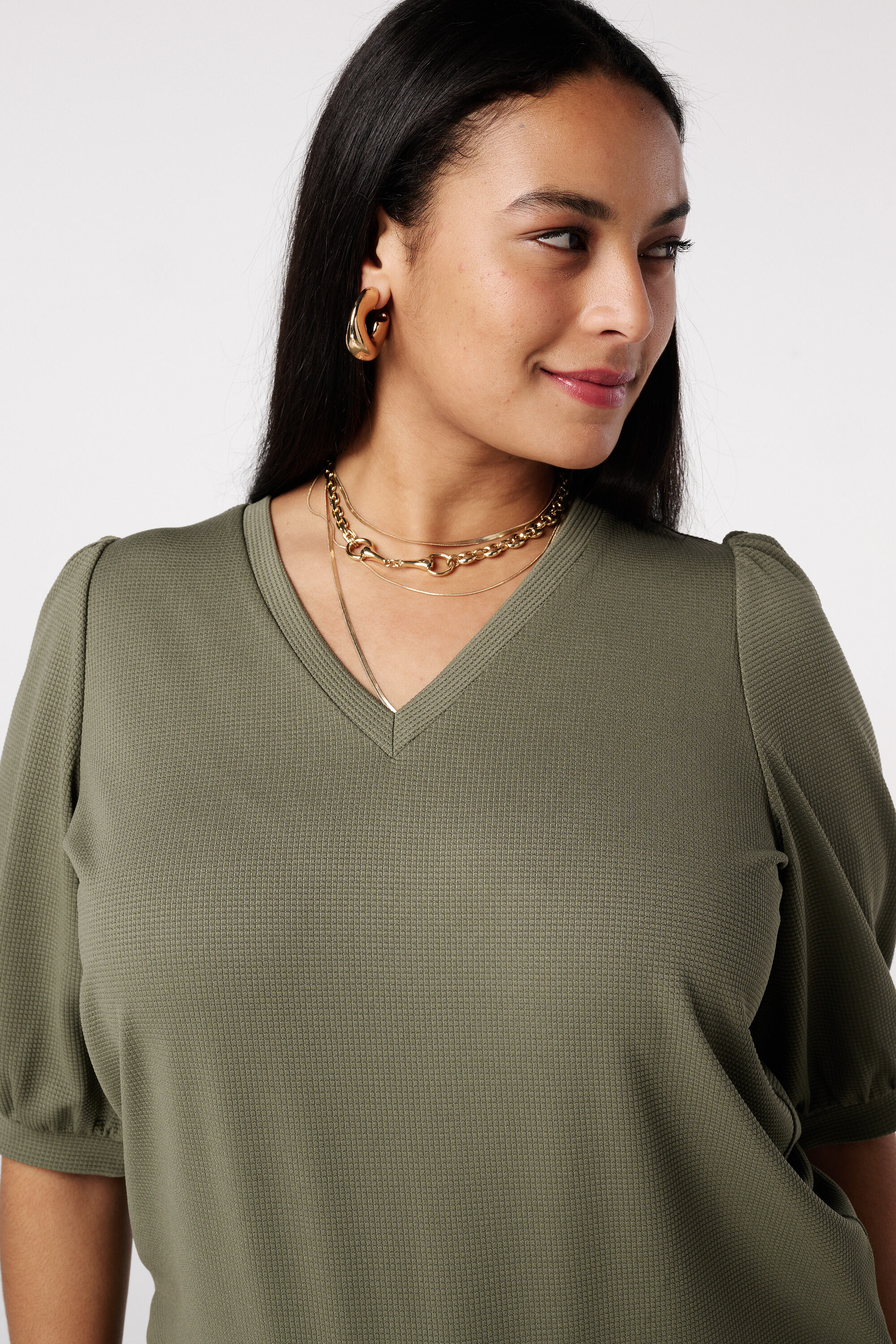 Top con mangas abullonadas image number 4