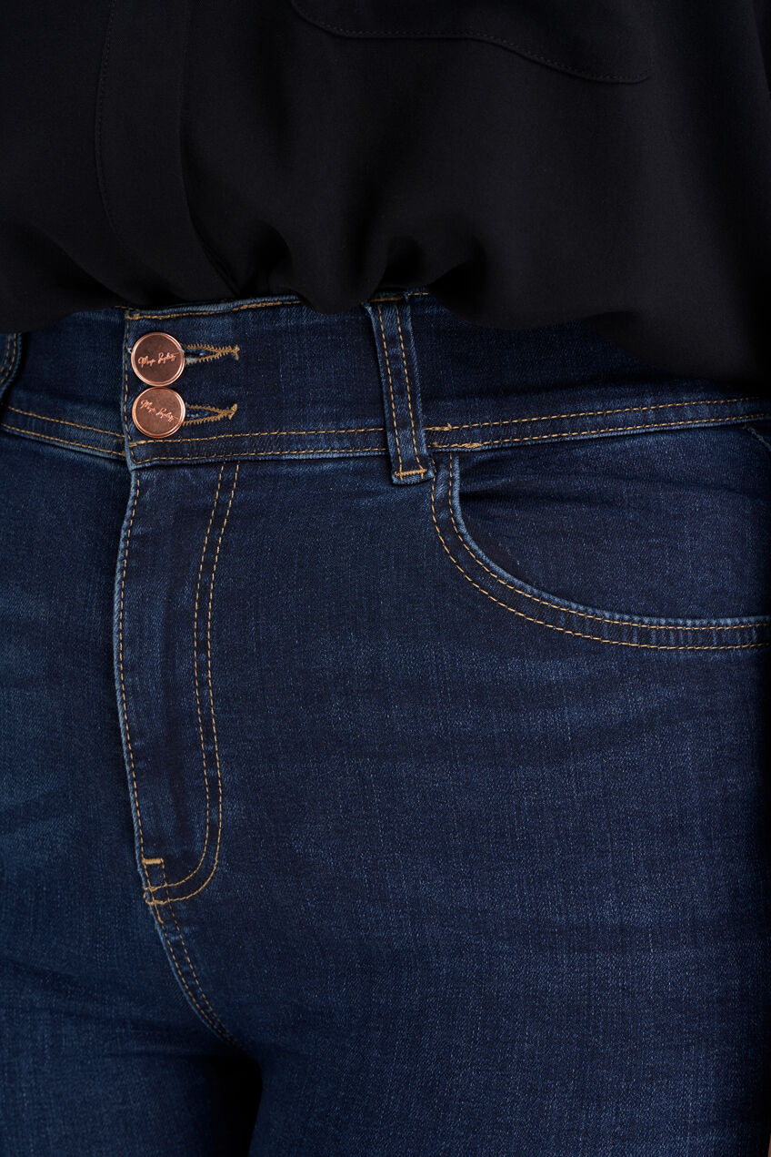 Vaqueros SCULPTS de corte pitillo  image number 6
