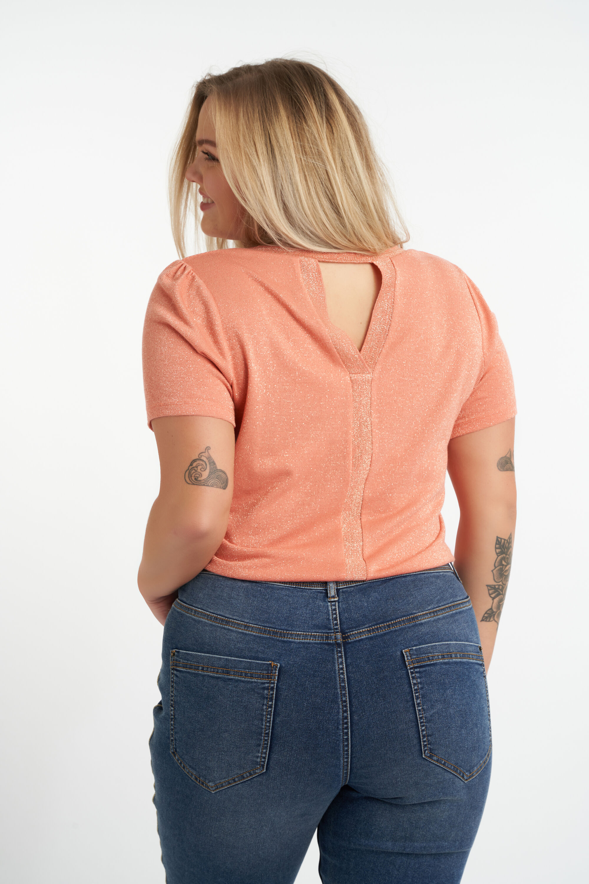 Vaqueros con remate de purpurina image number 3