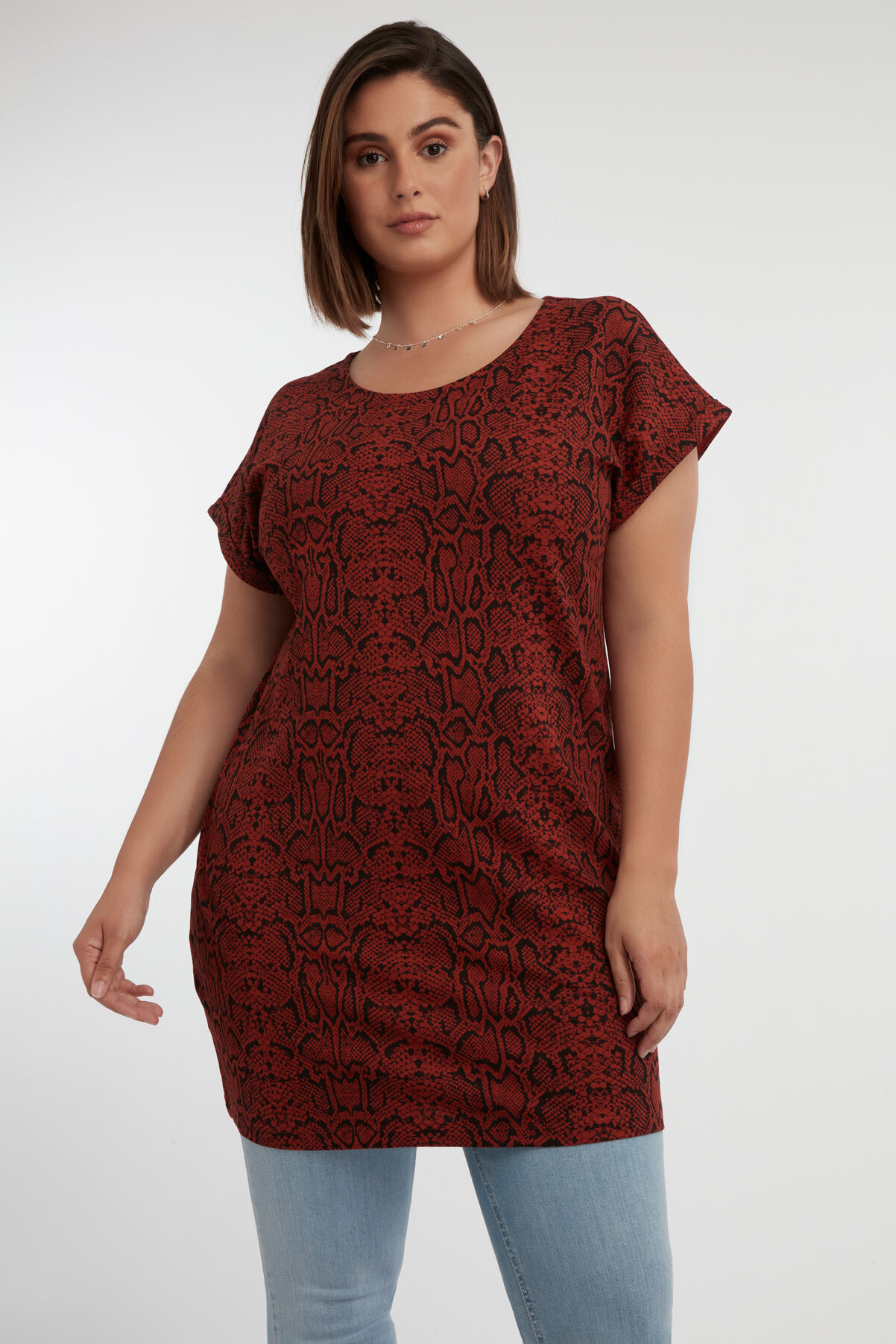 Camiseta larga estampada image number 3