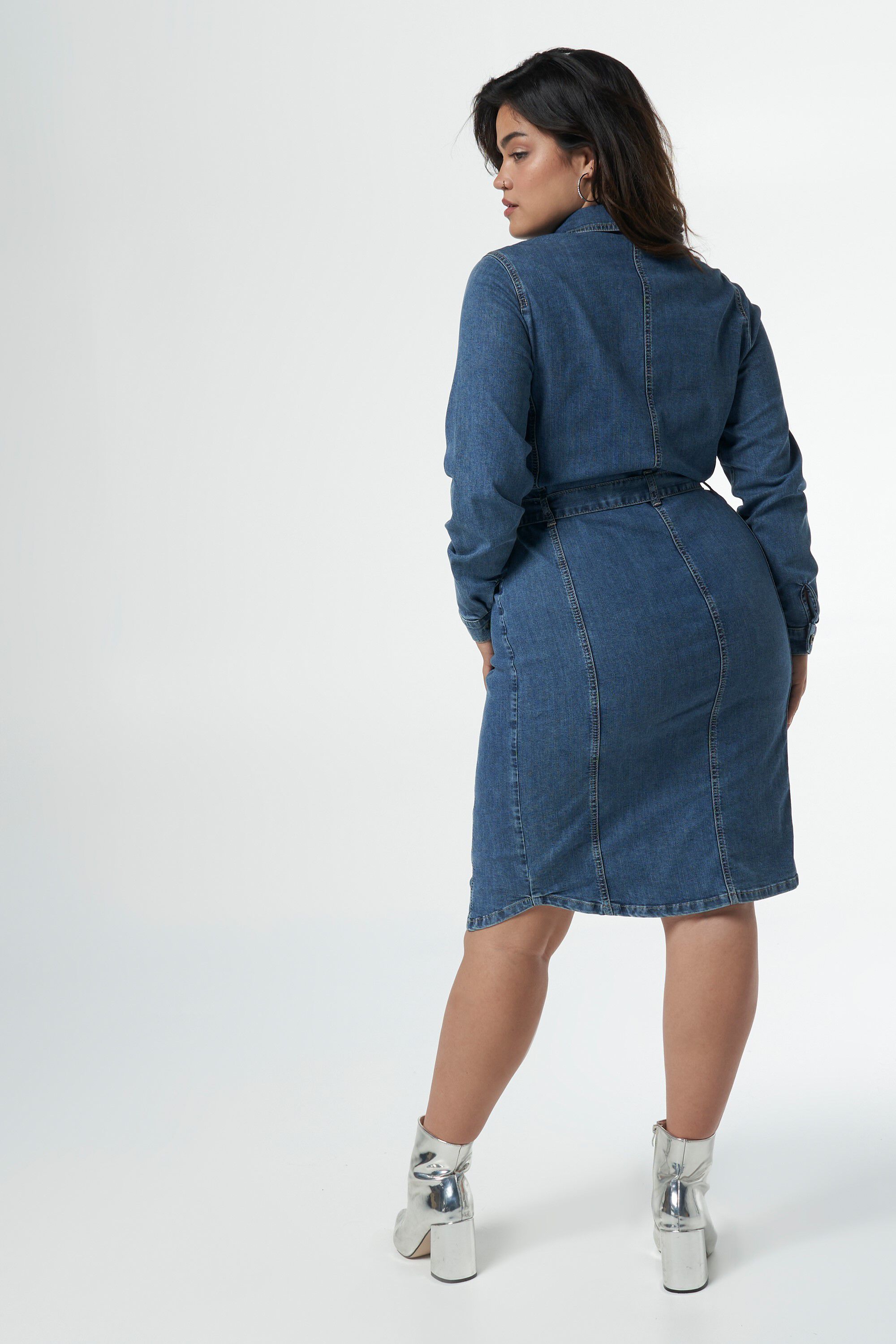 Vestido denim con botones image number 3