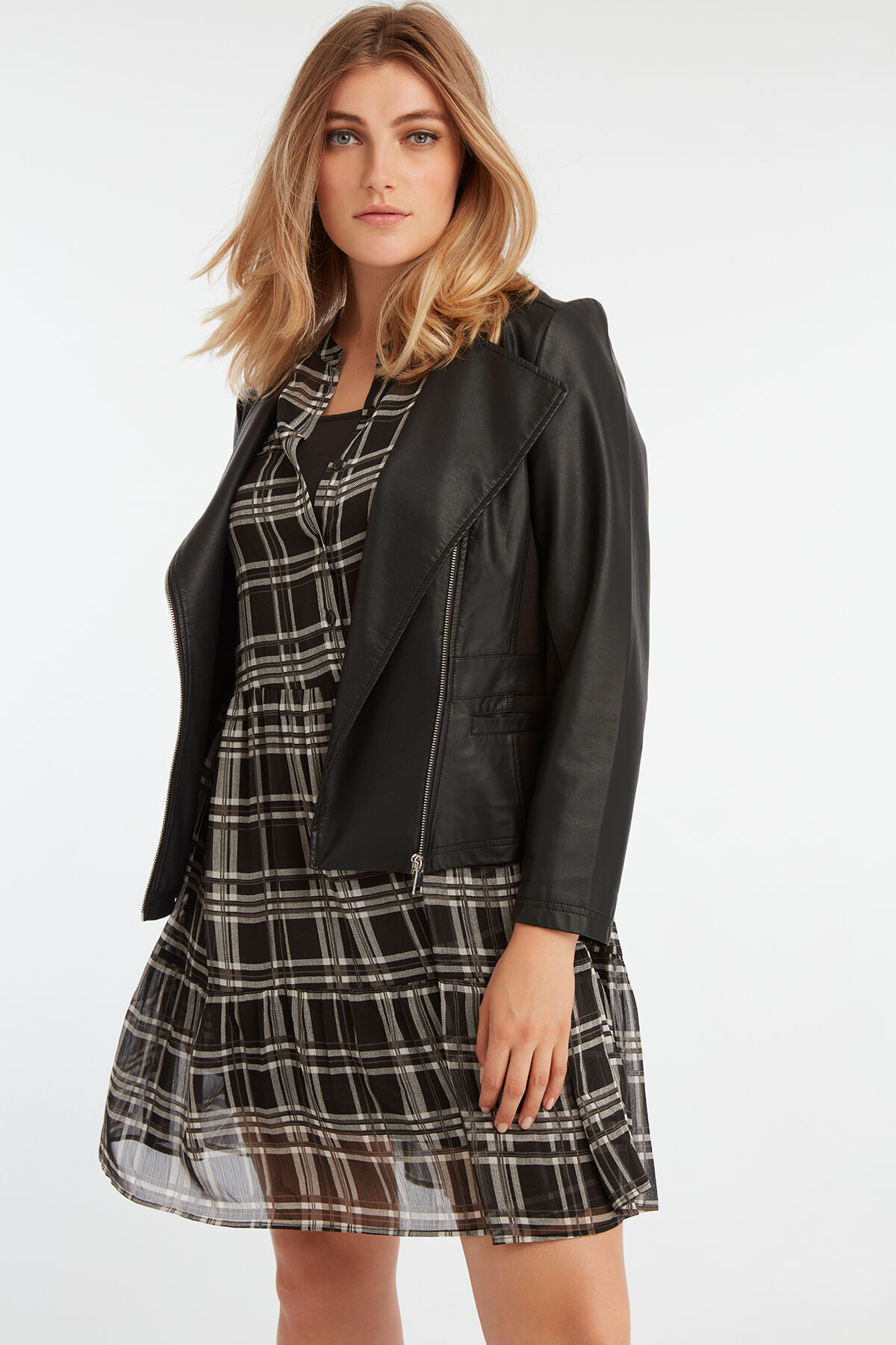 Vestido tipo t&uacute;nica image number 4