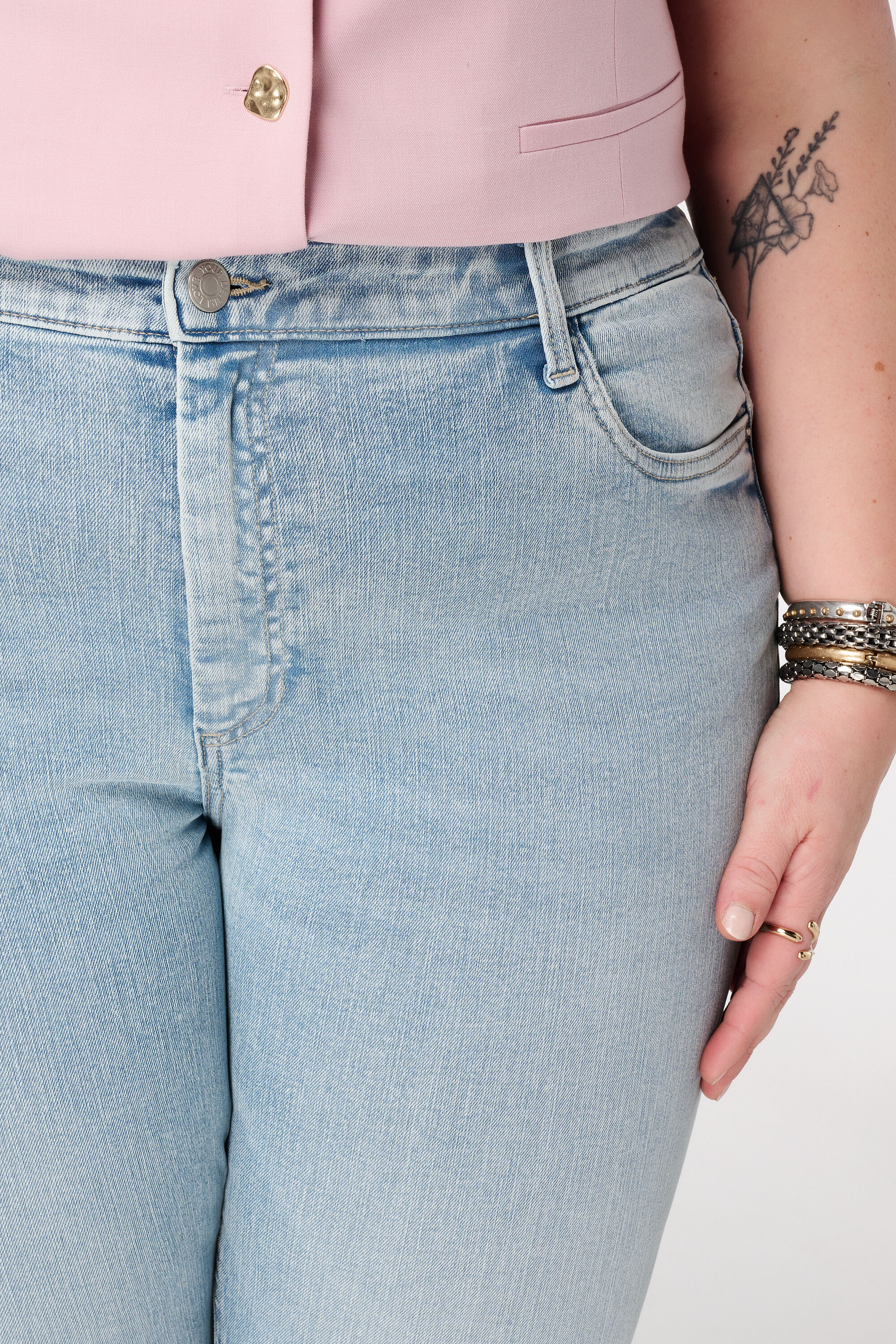 Vaqueros slim IRIS image number 4