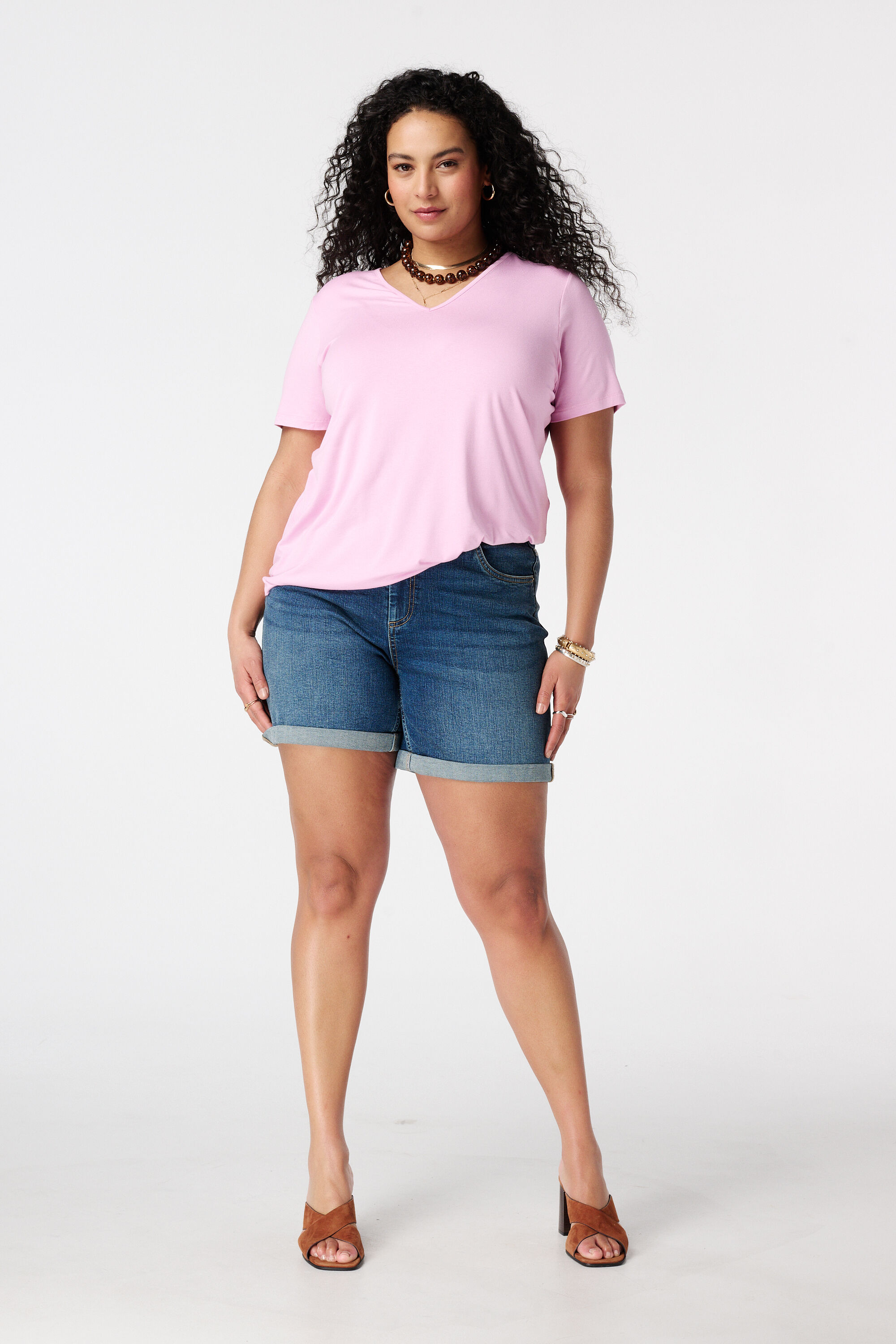 Camiseta con escote en V image number 5