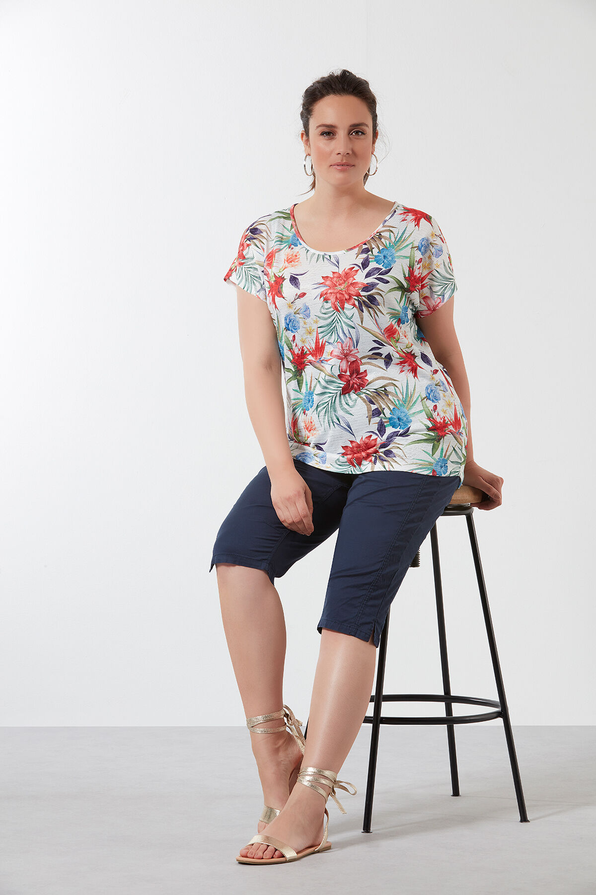 Pantal&oacute;n pirata de algod&oacute;n image number 5