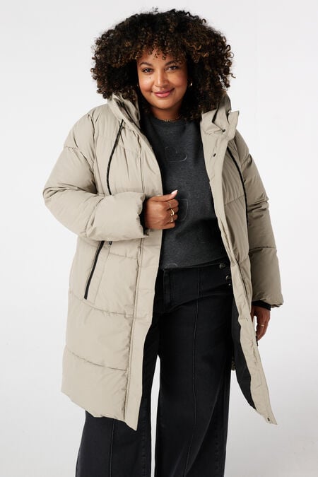 Chaqueta con capucha Chaqueta con capucha