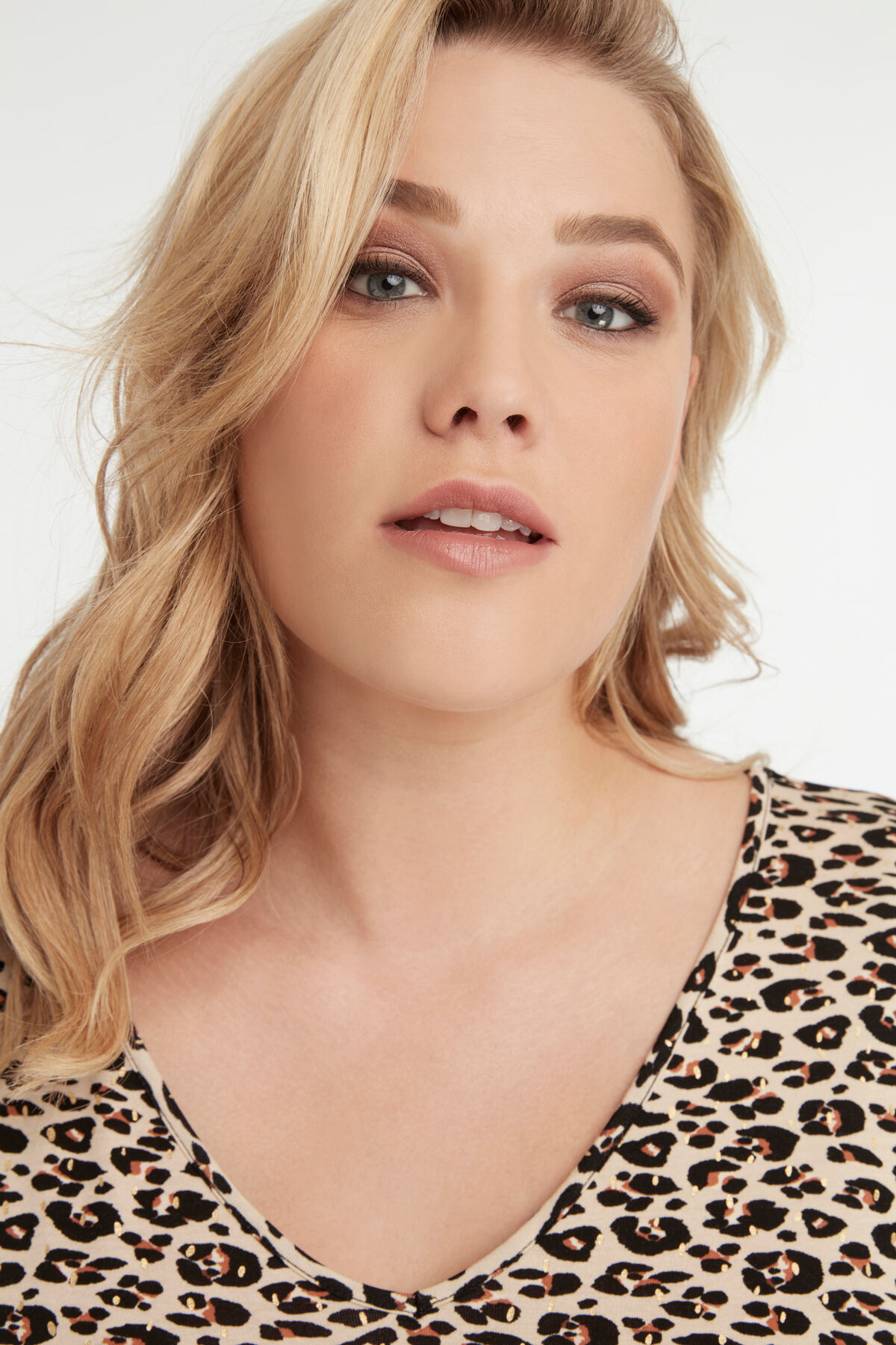 Blusa de viscosa image number 4