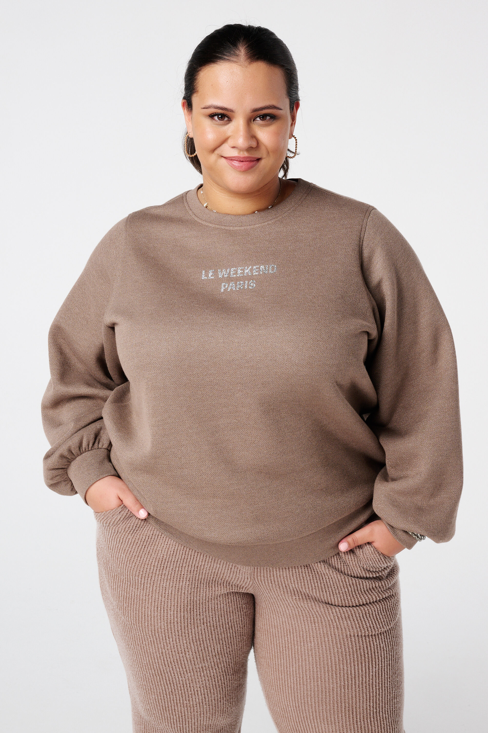 Jersey con texto de lurex y purpurina