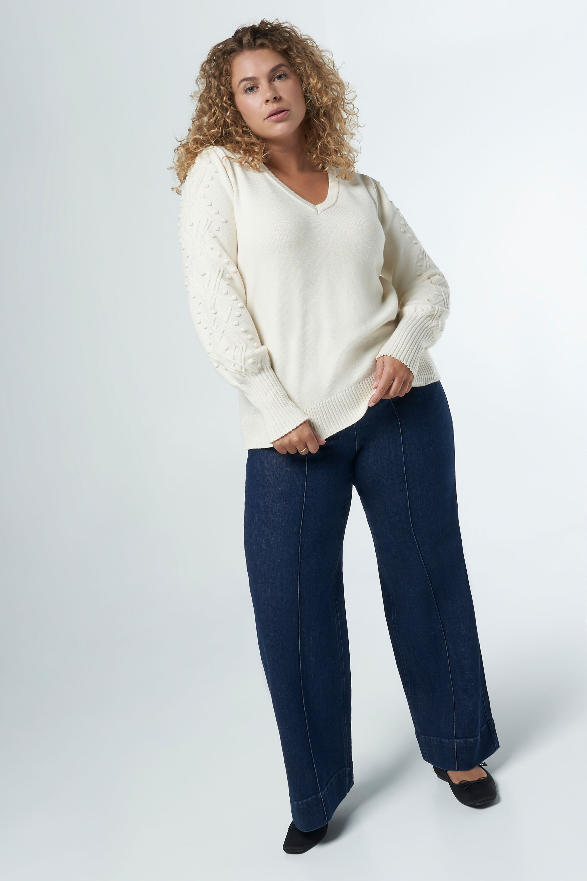 Jersey con cuello de pico image number 5