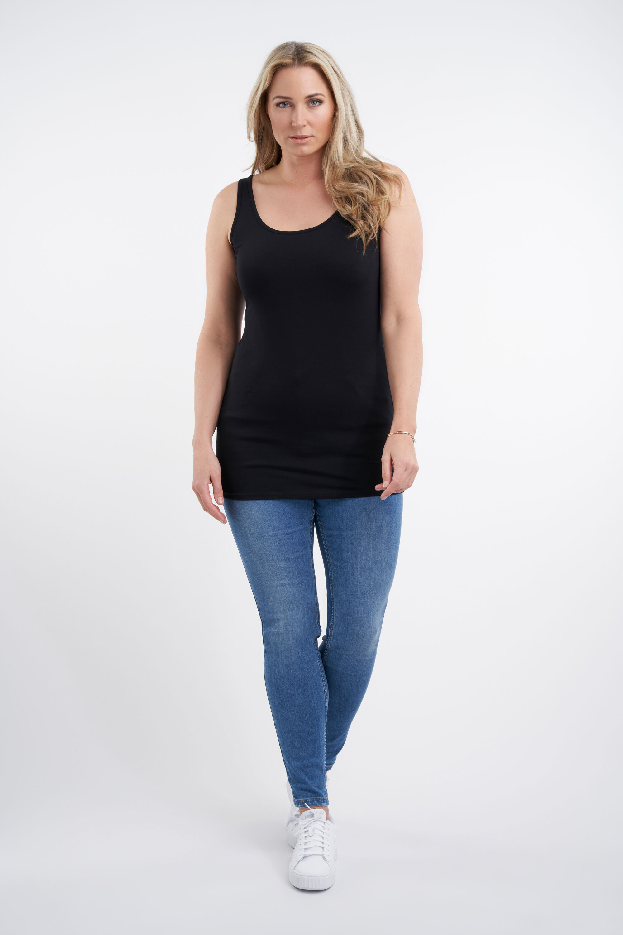 Camiseta larga sin mangas de algod&oacute;n - pack de dos image number 4