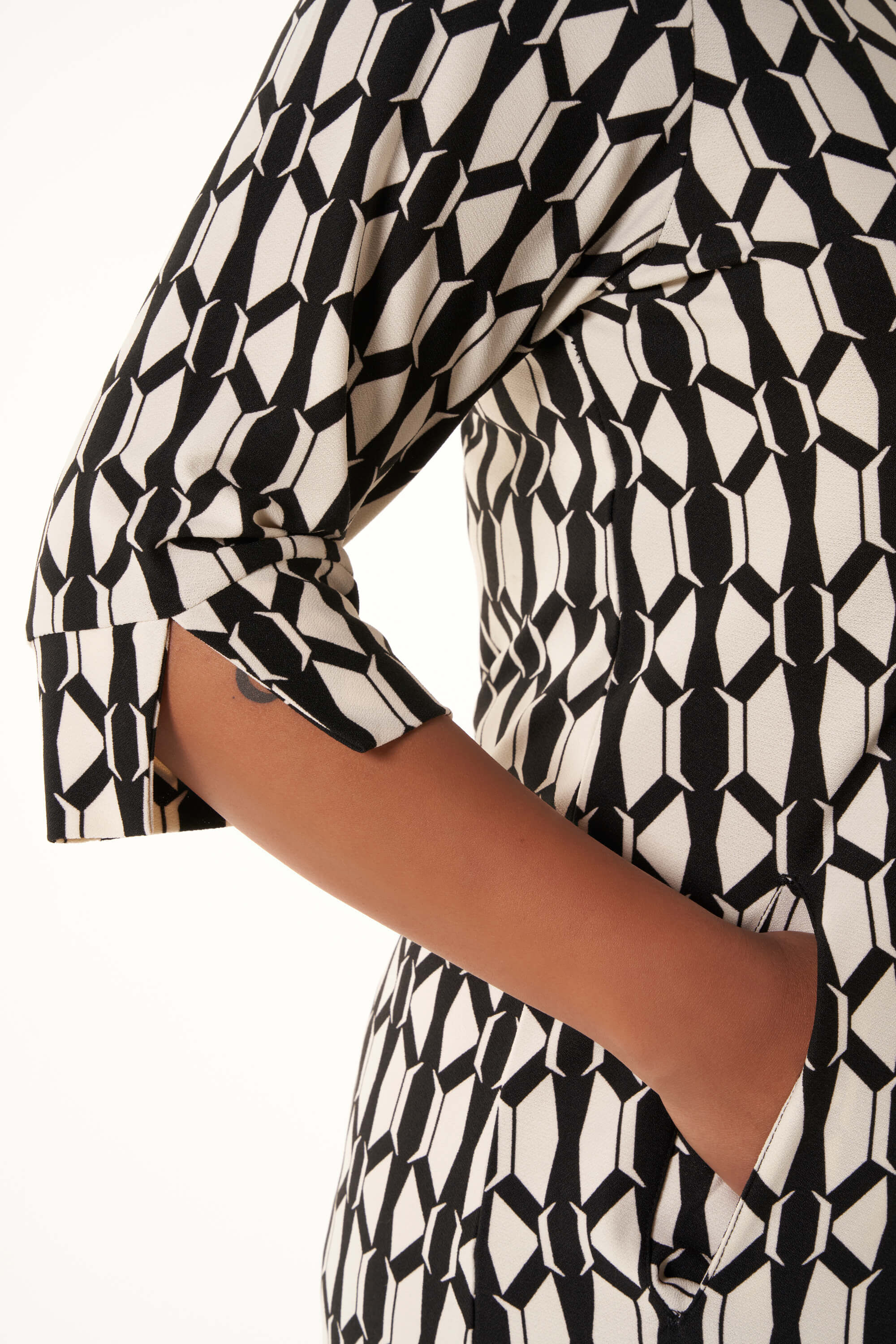 Vestido con bolsillos image number 4