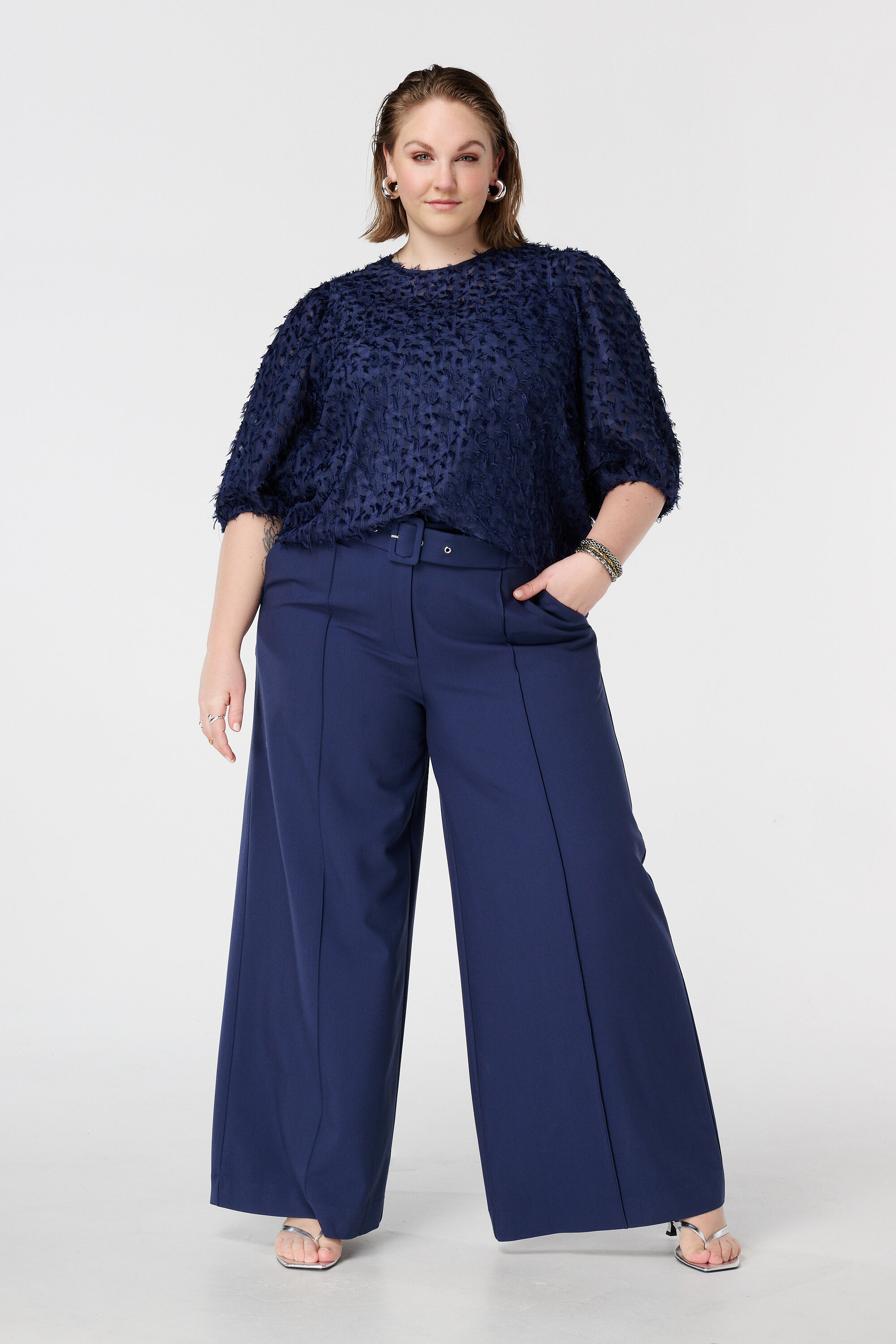 Blusa con textura image number 5