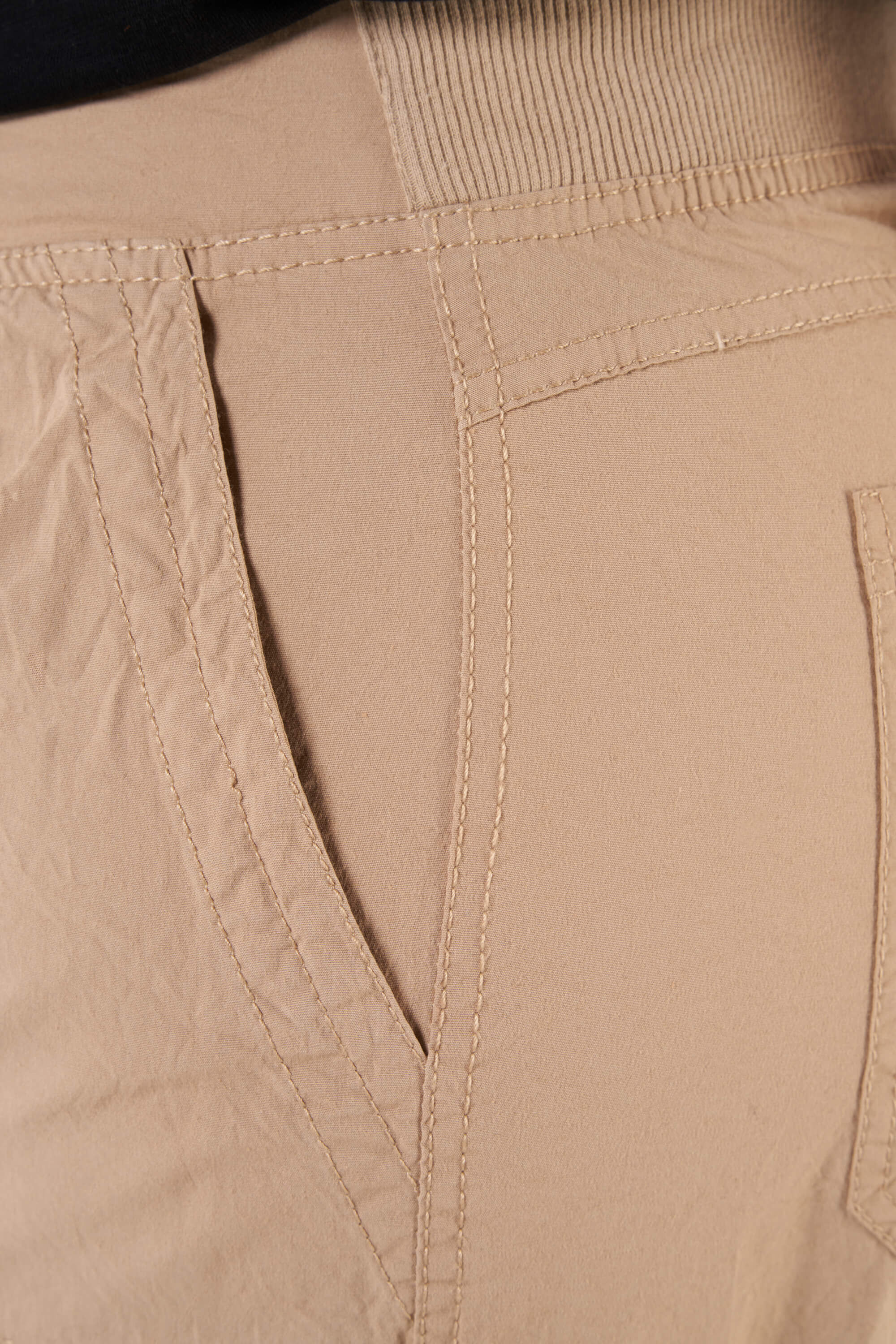 Capri  image number 4