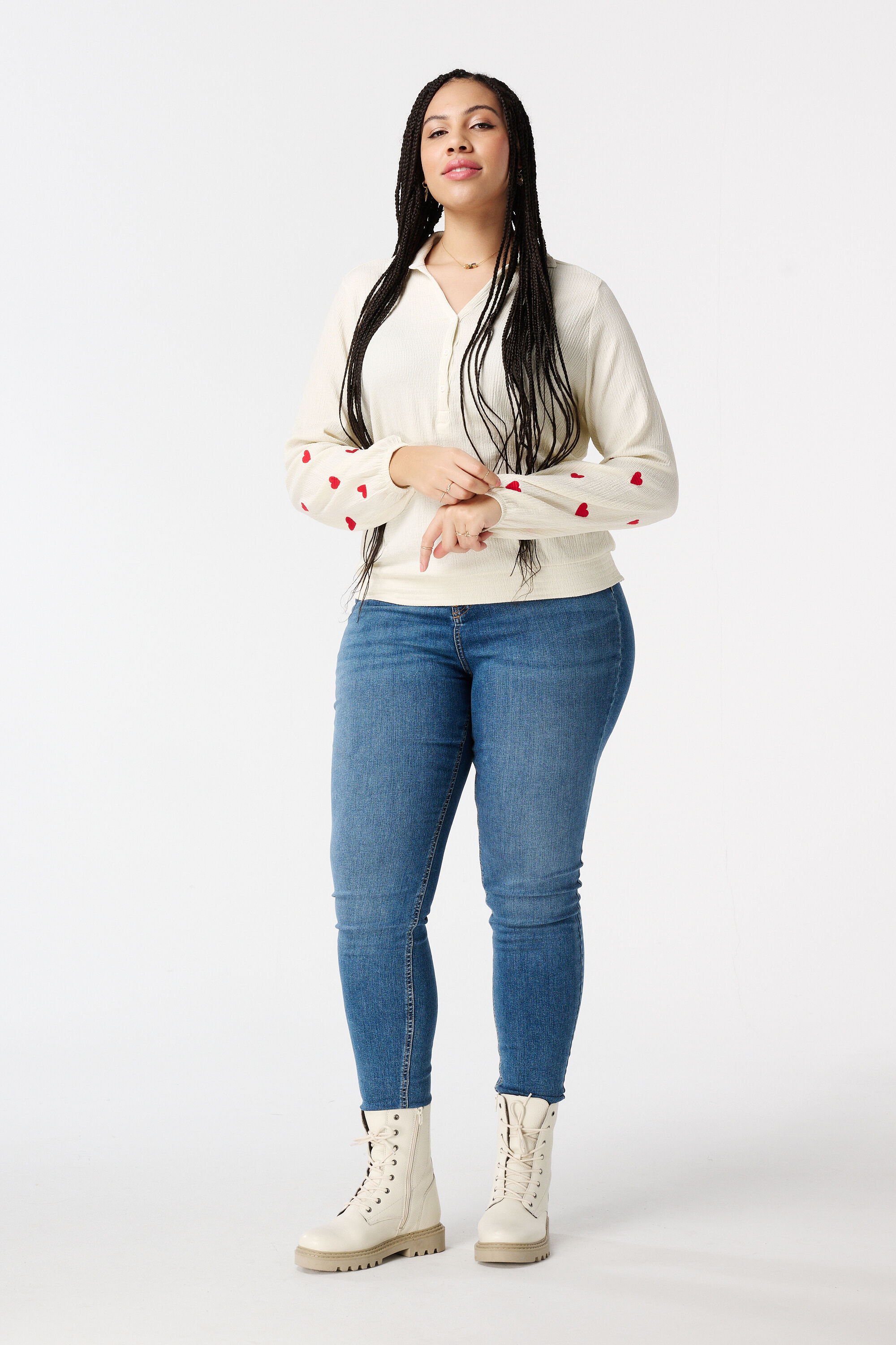 Top con corazones image number 5